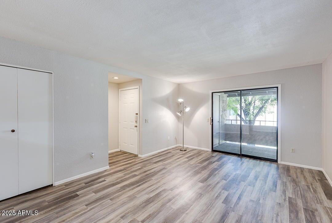 2146 W ISABELLA Avenue # 215