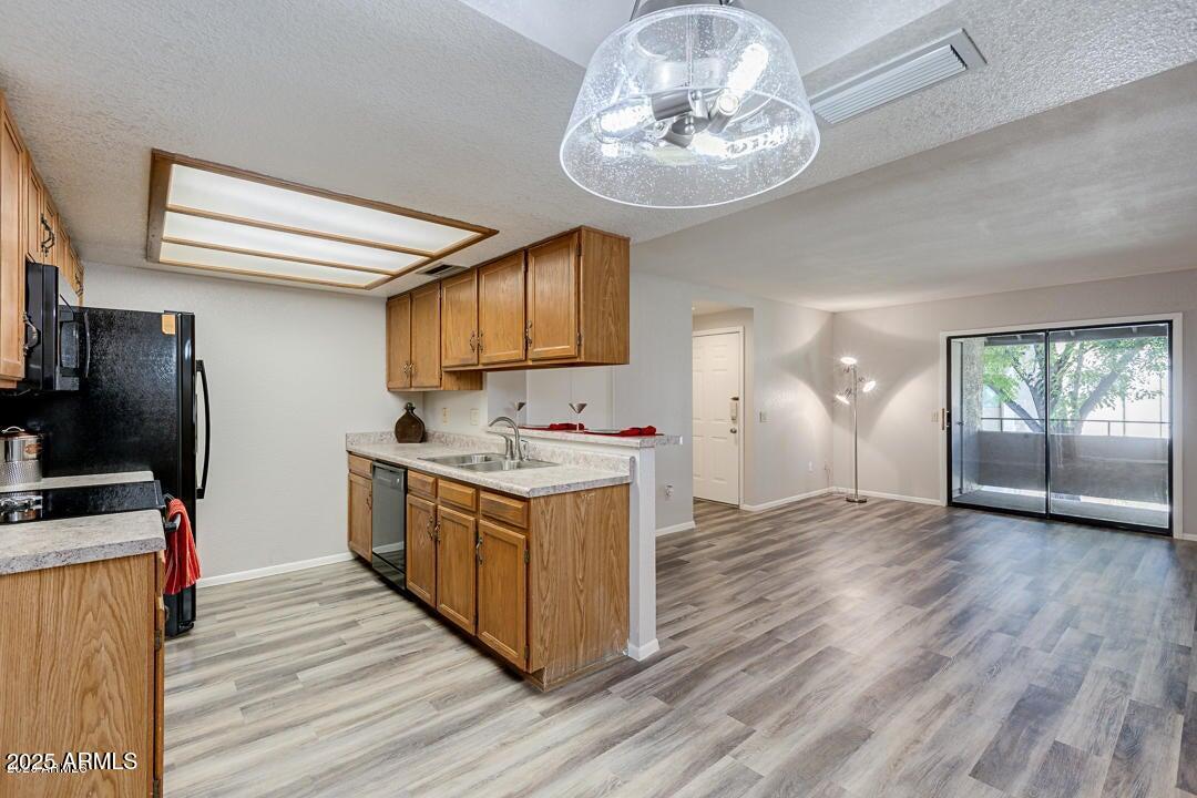 2146 W ISABELLA Avenue # 215