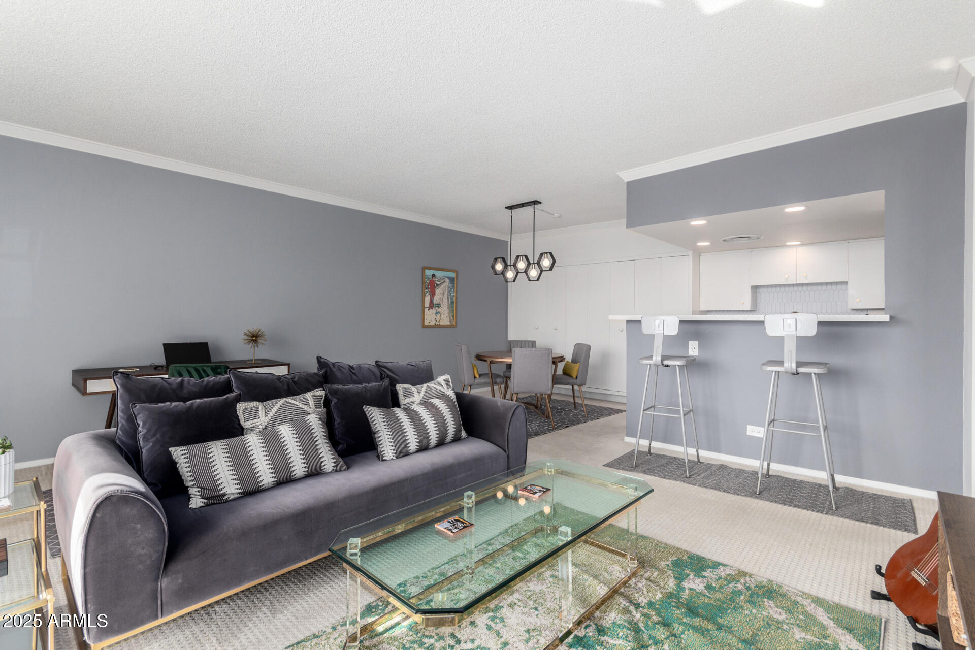 207 W CLARENDON Avenue # H5