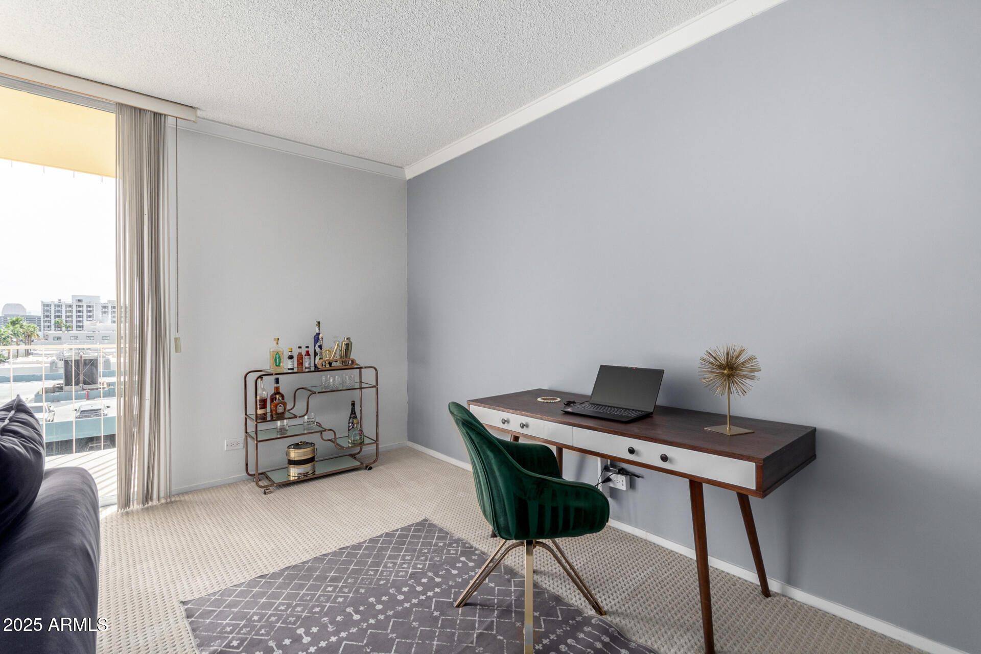 207 W CLARENDON Avenue # H5