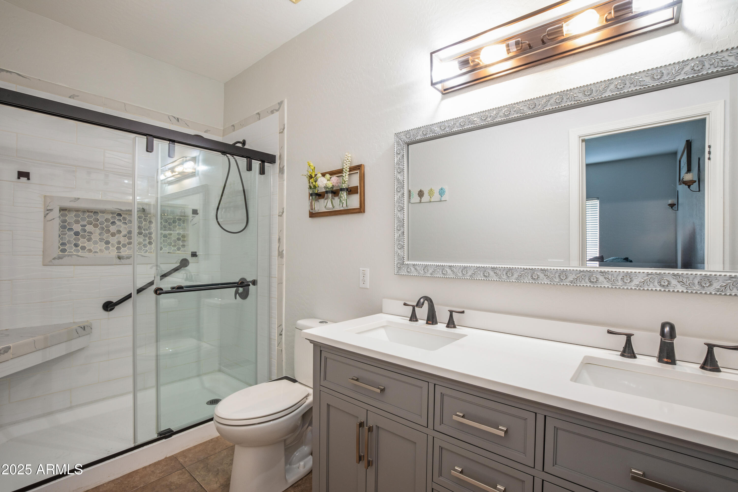 3648 W MEDINAH Court