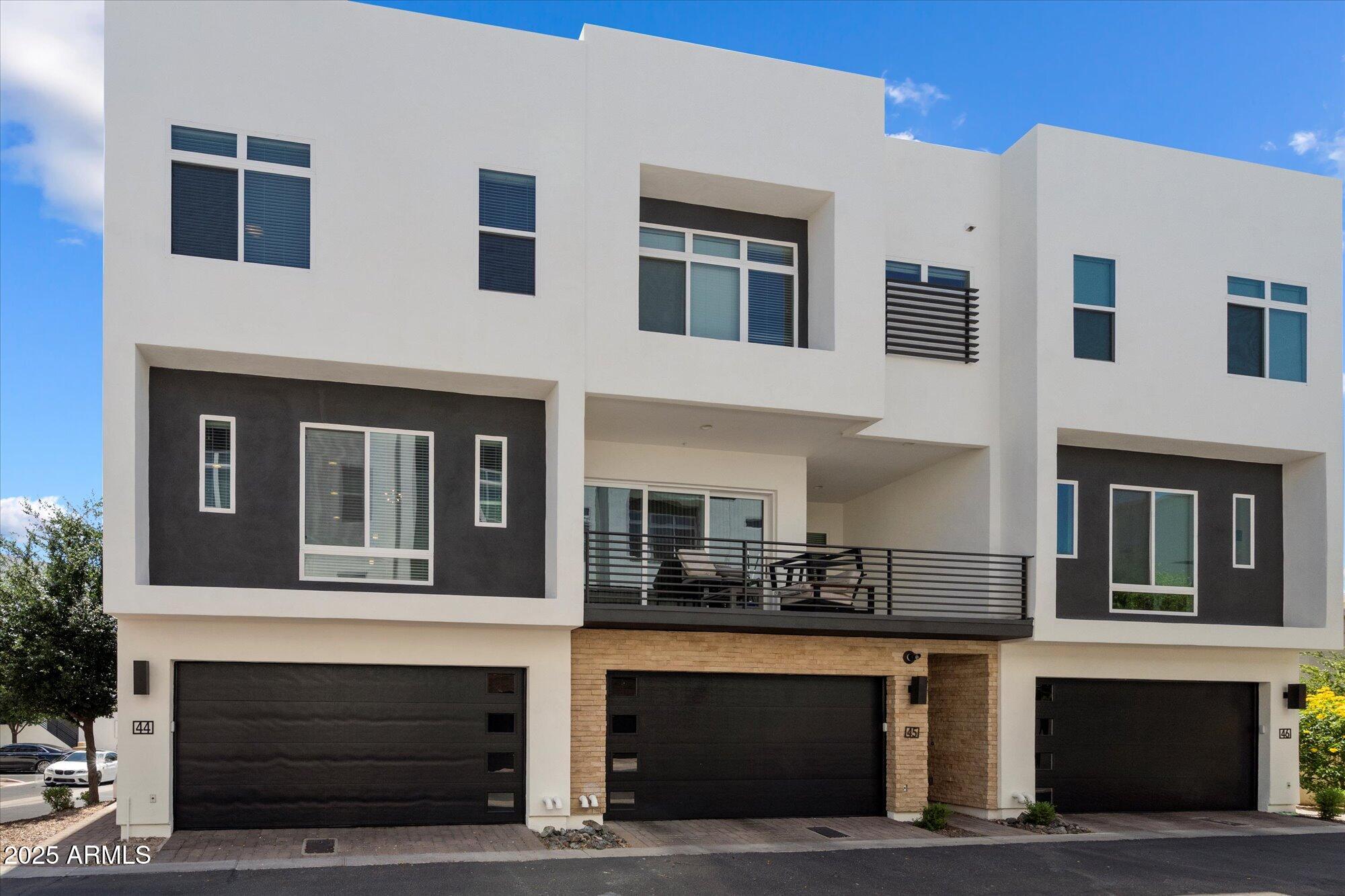 1717 E MORTEN Avenue # 44