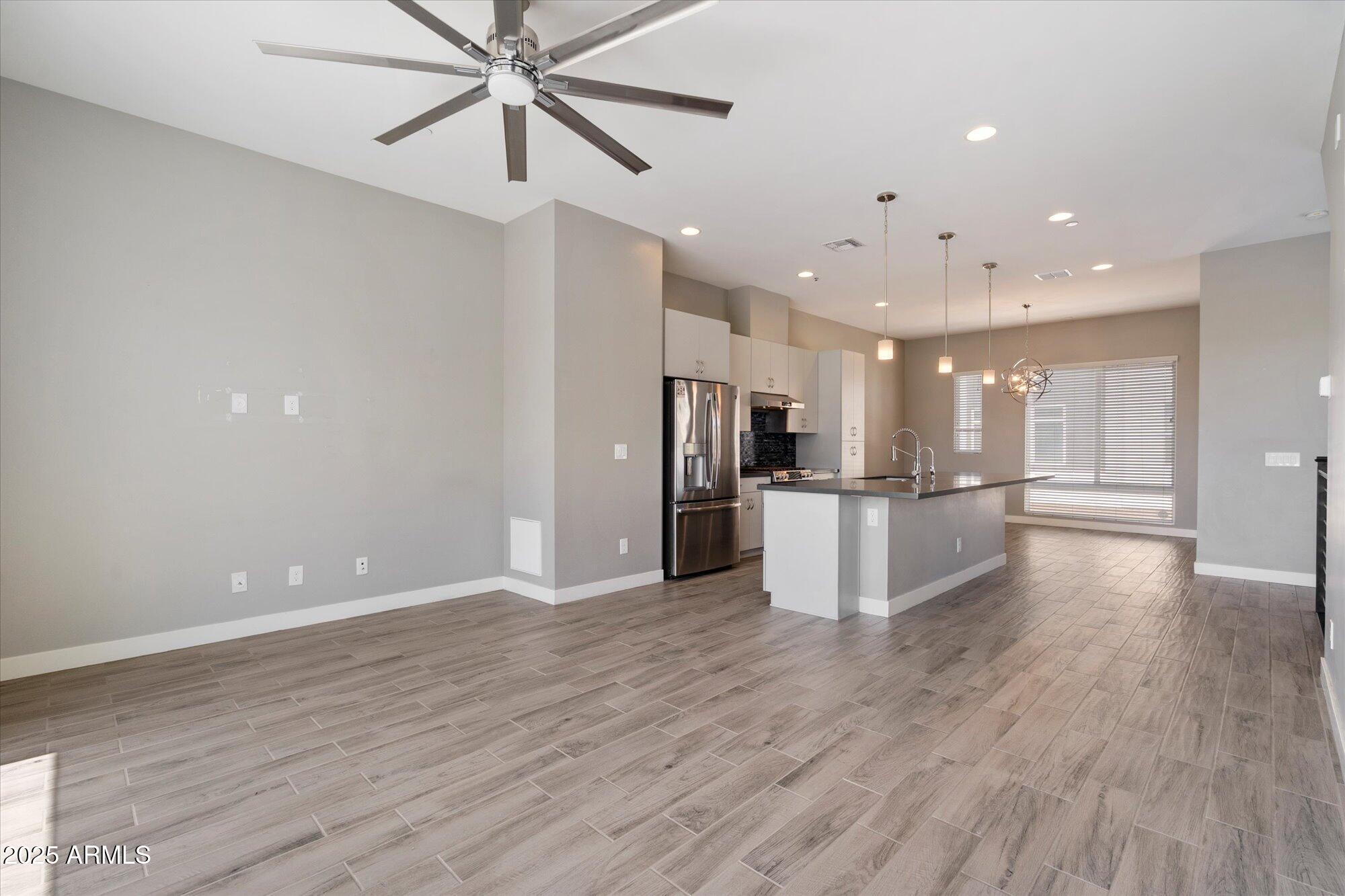 1717 E MORTEN Avenue # 44