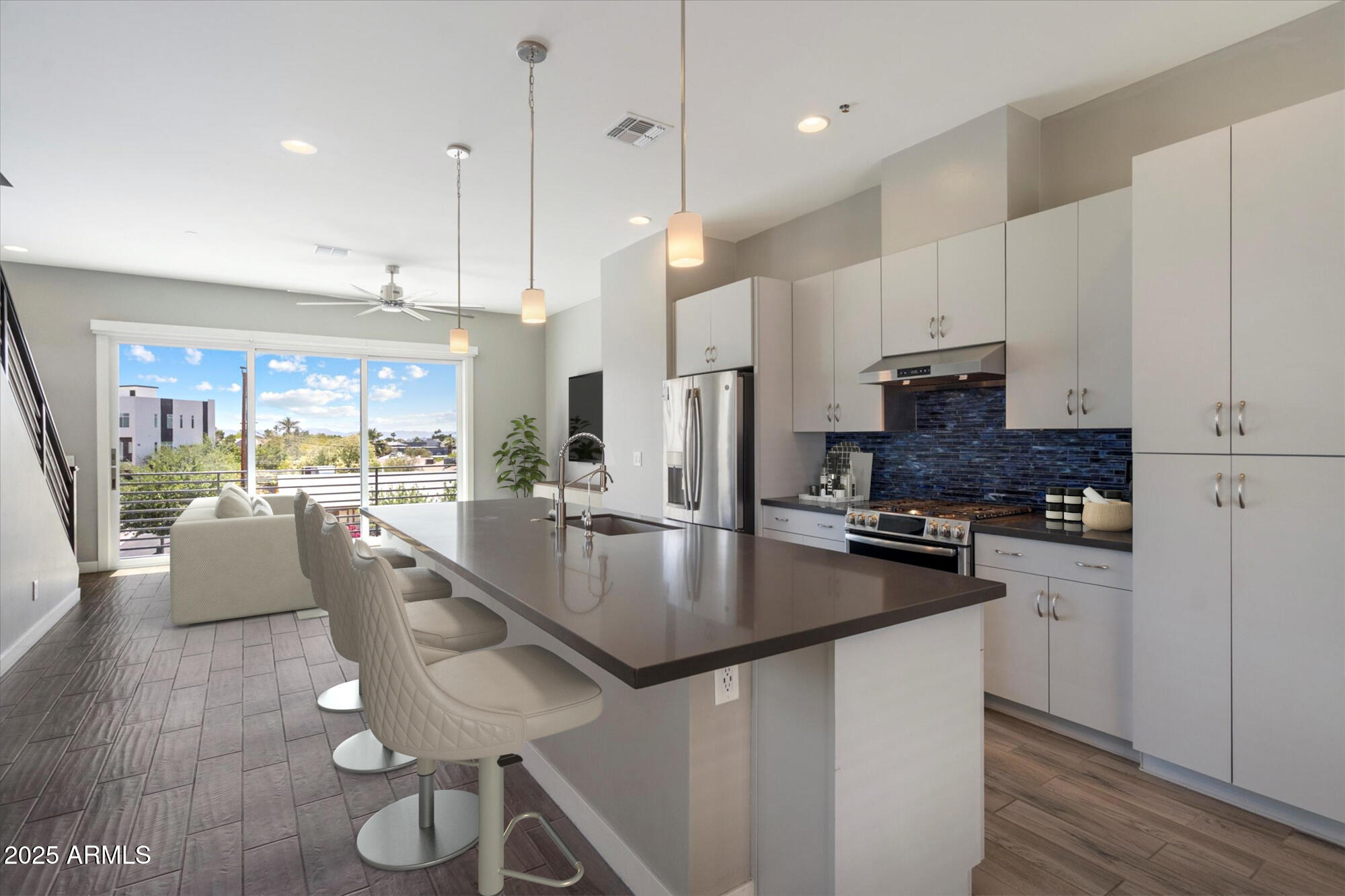 1717 E MORTEN Avenue # 44