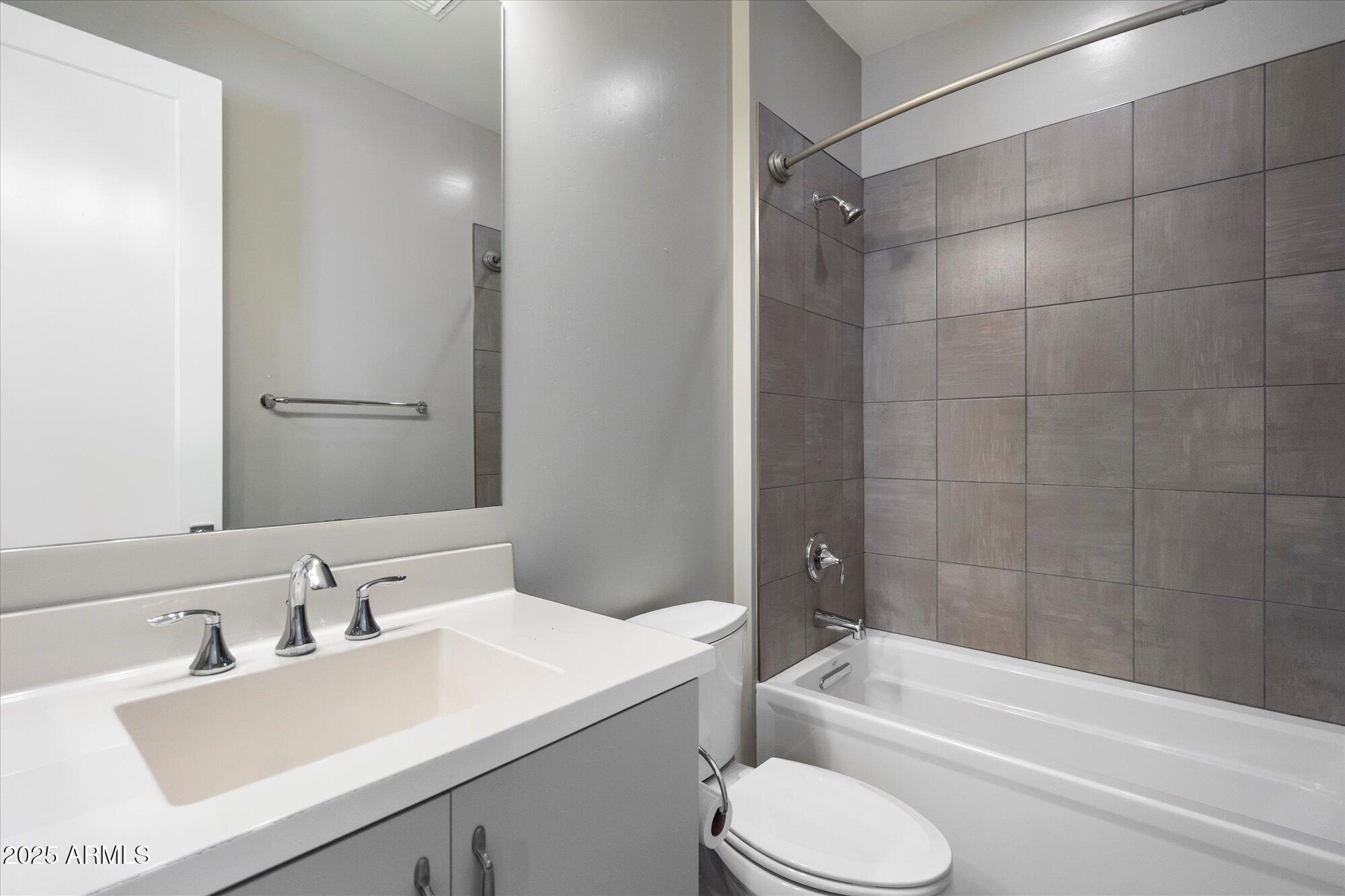 1717 E MORTEN Avenue # 44