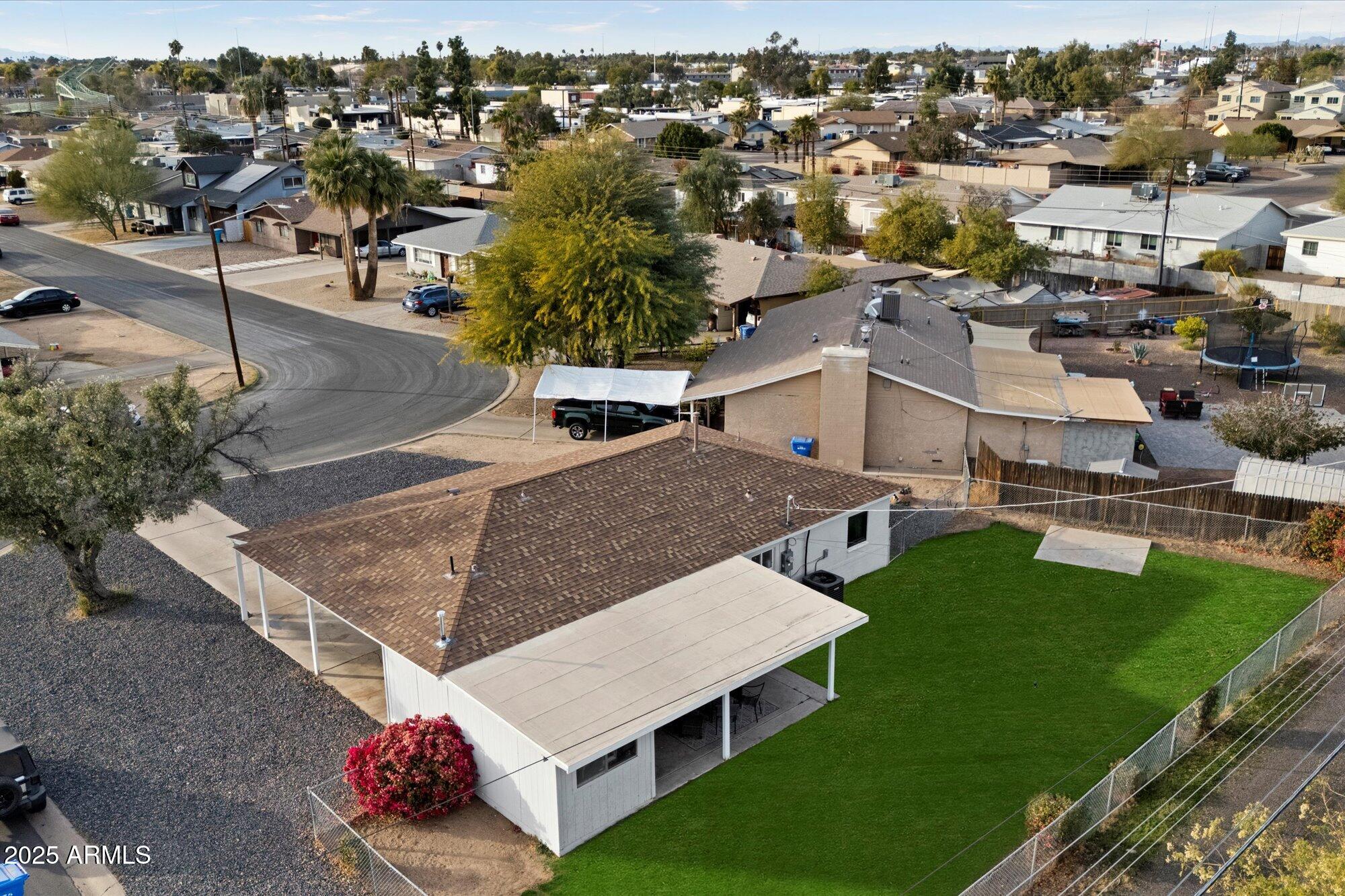 2310 W STELLA Lane