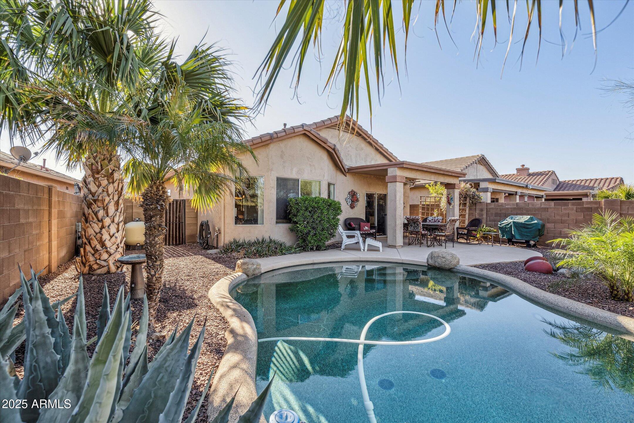 9796 E Stone Cir Lane