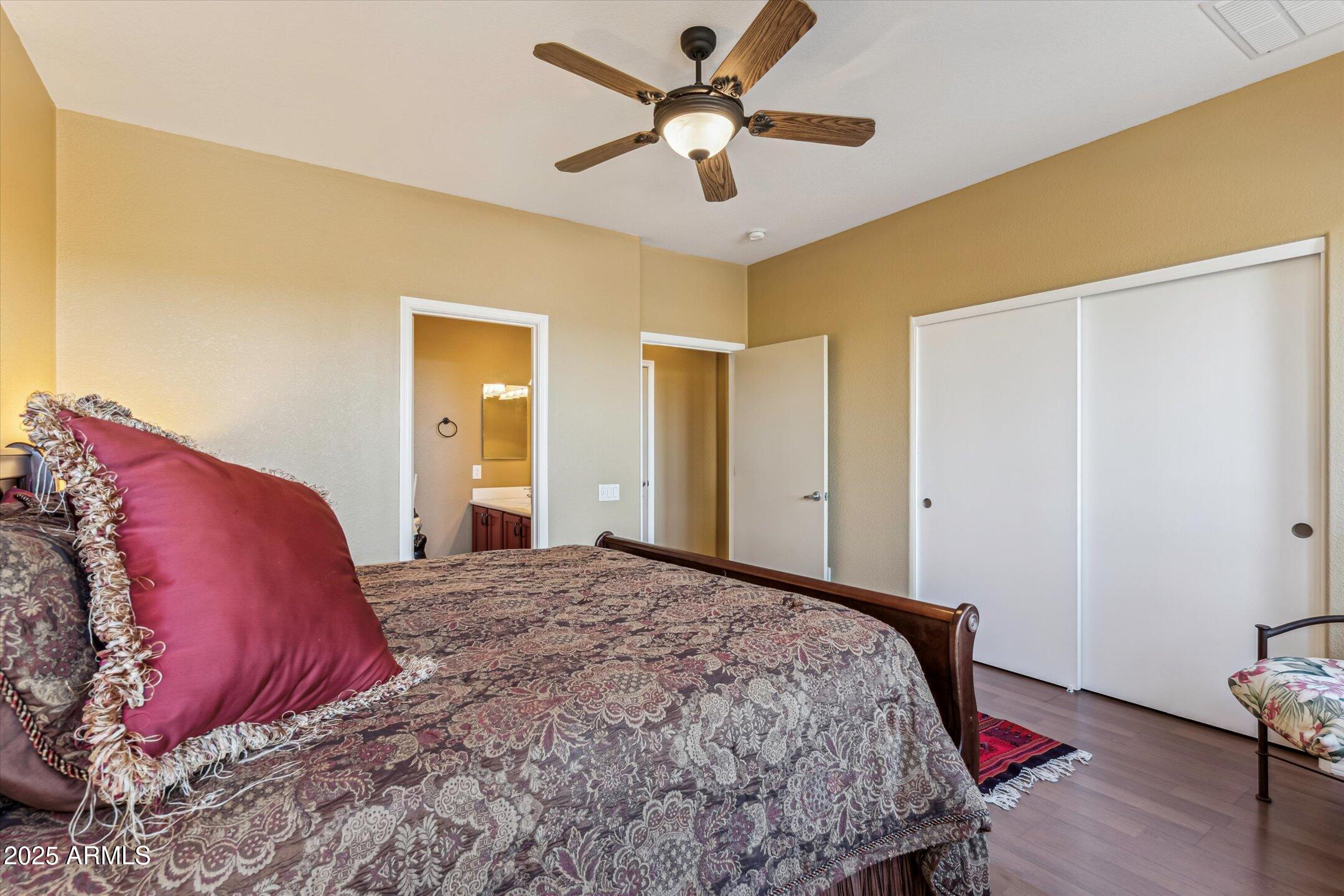 9796 E Stone Cir Lane