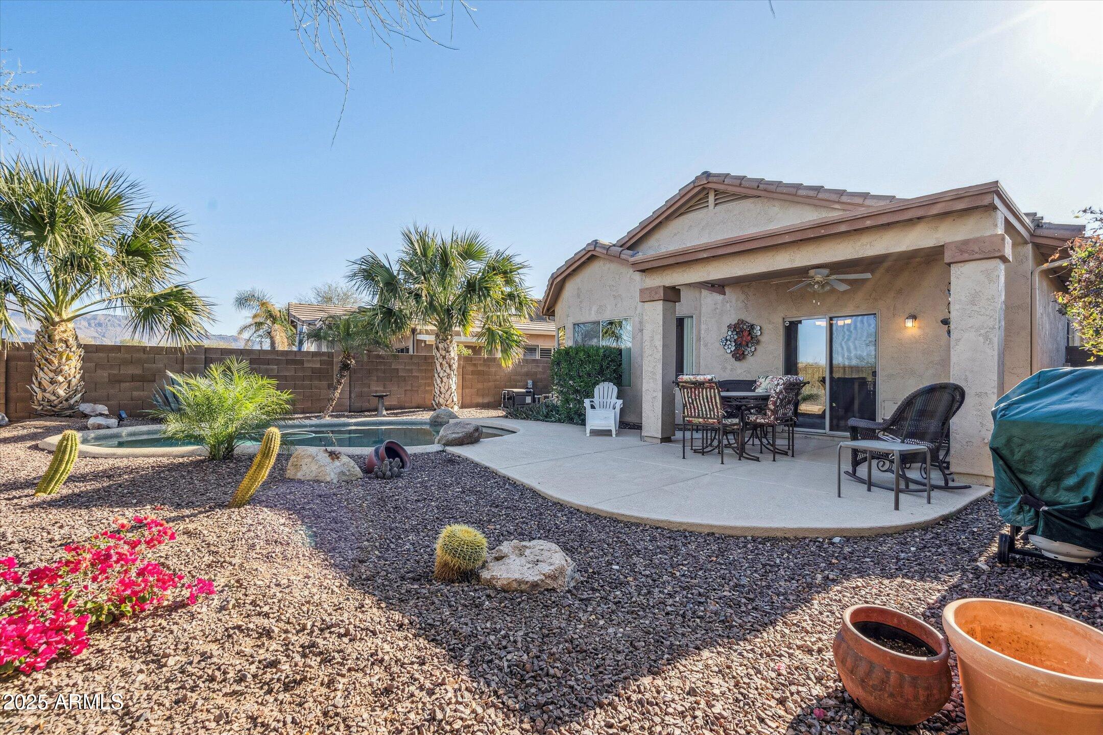 9796 E Stone Cir Lane