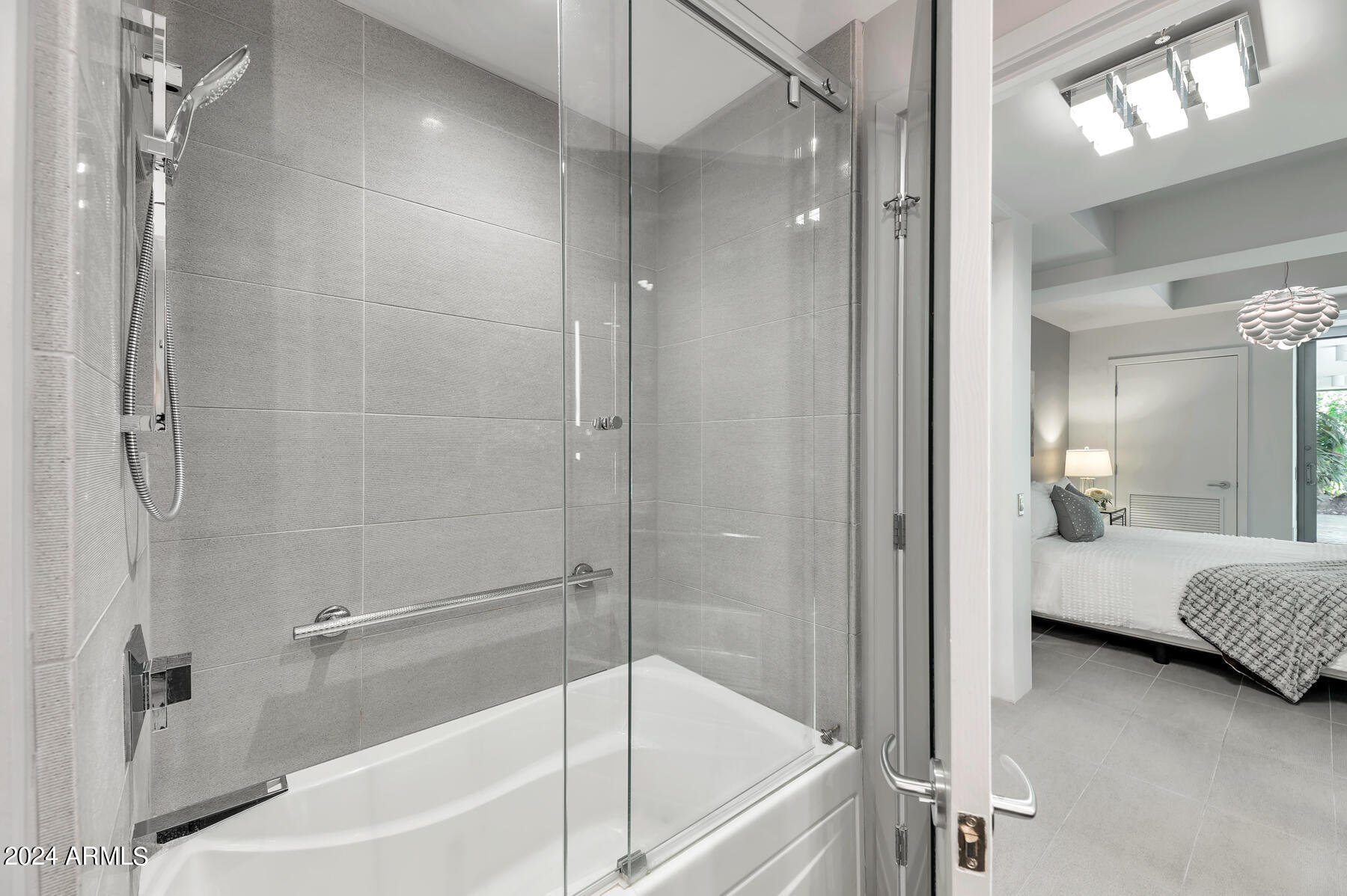 7151 E RANCHO VISTA Drive # 2007