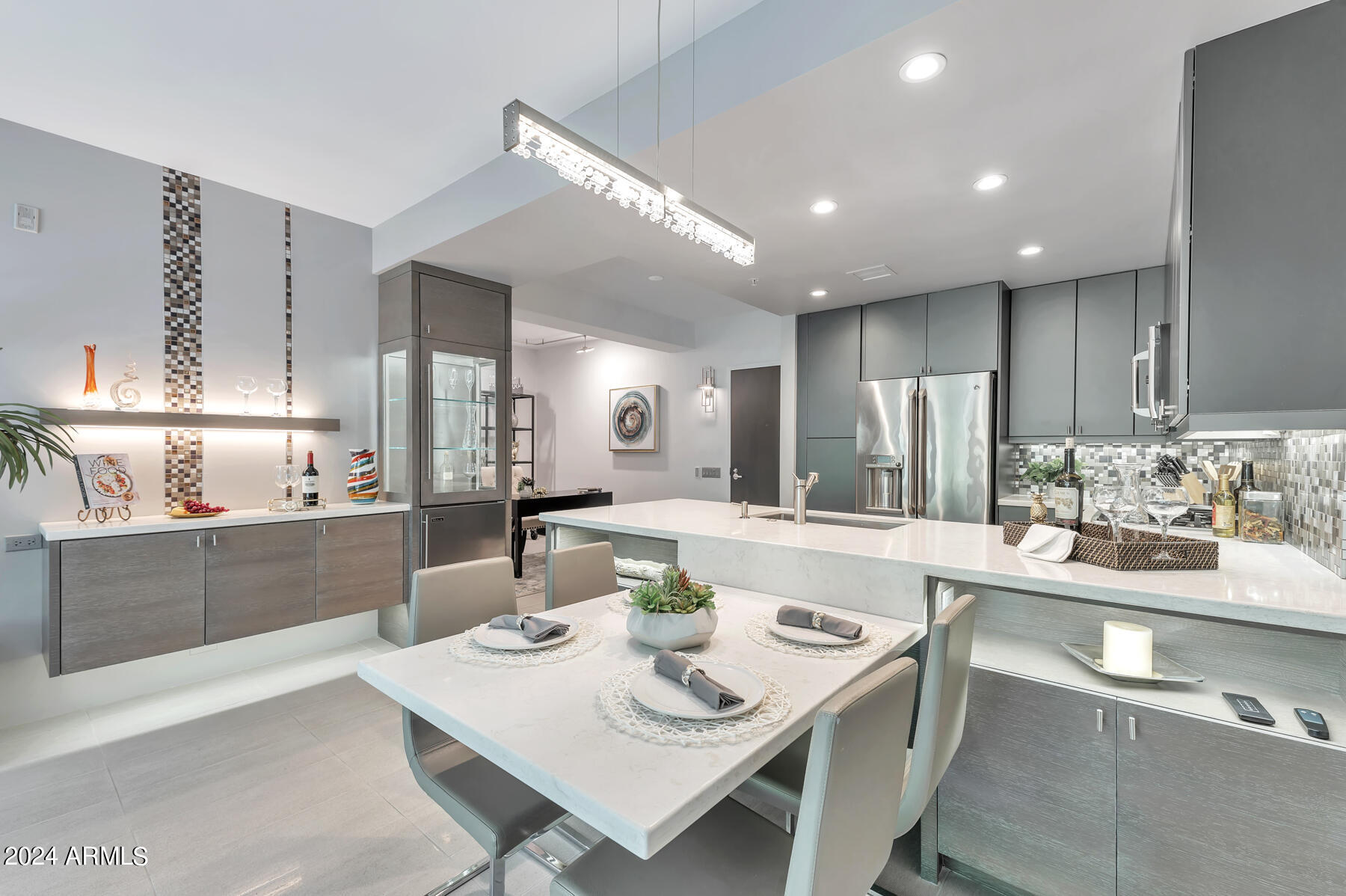 7151 E RANCHO VISTA Drive # 2007