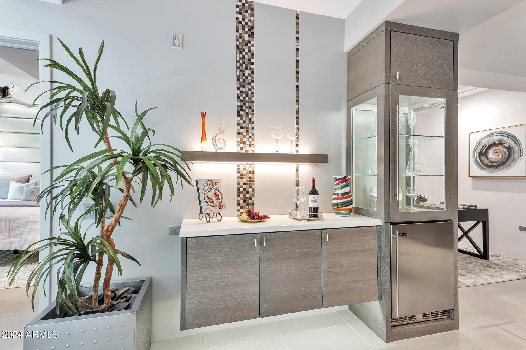 7151 E RANCHO VISTA Drive # 2007