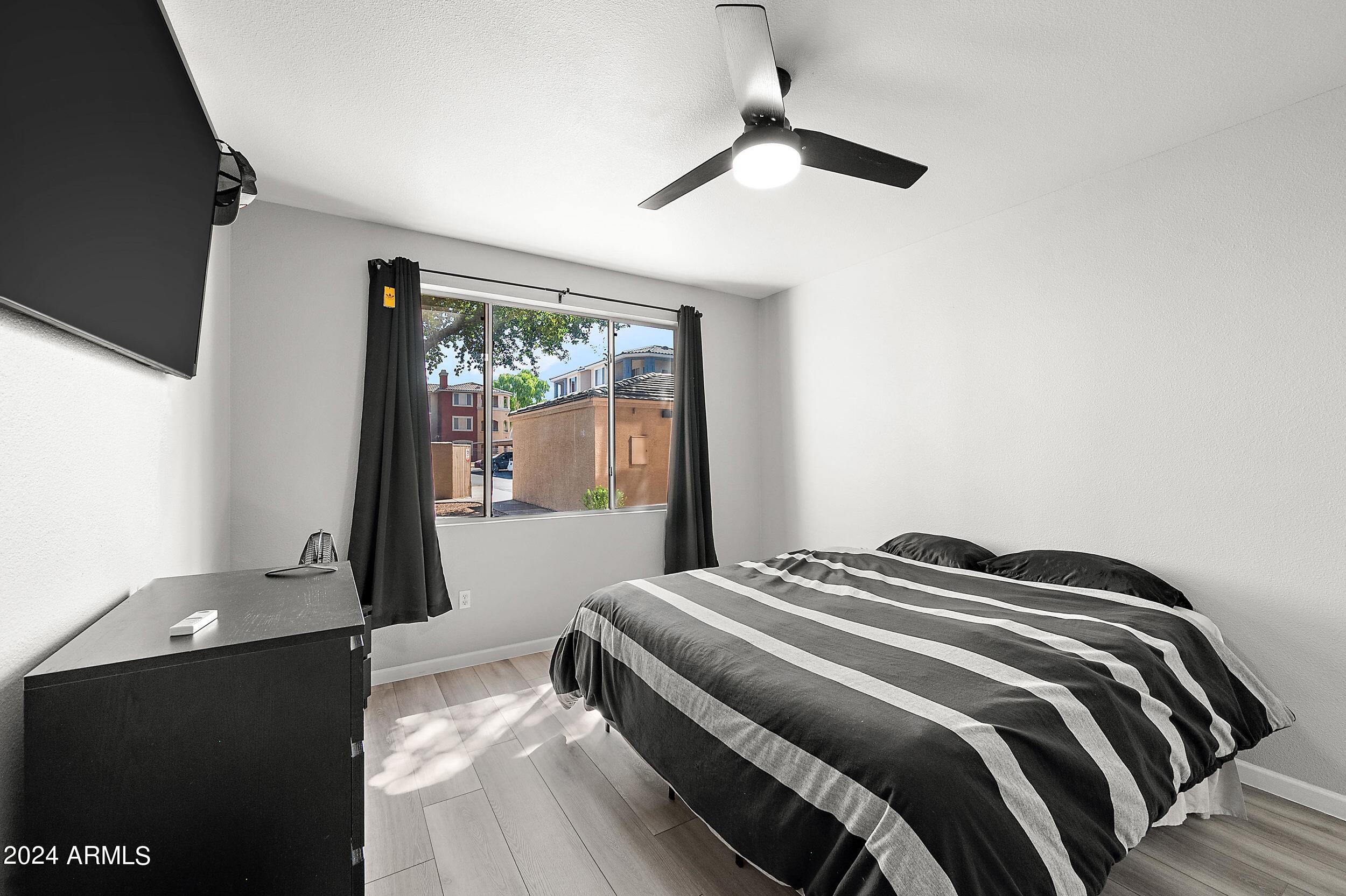 5345 E VAN BUREN Street # 141