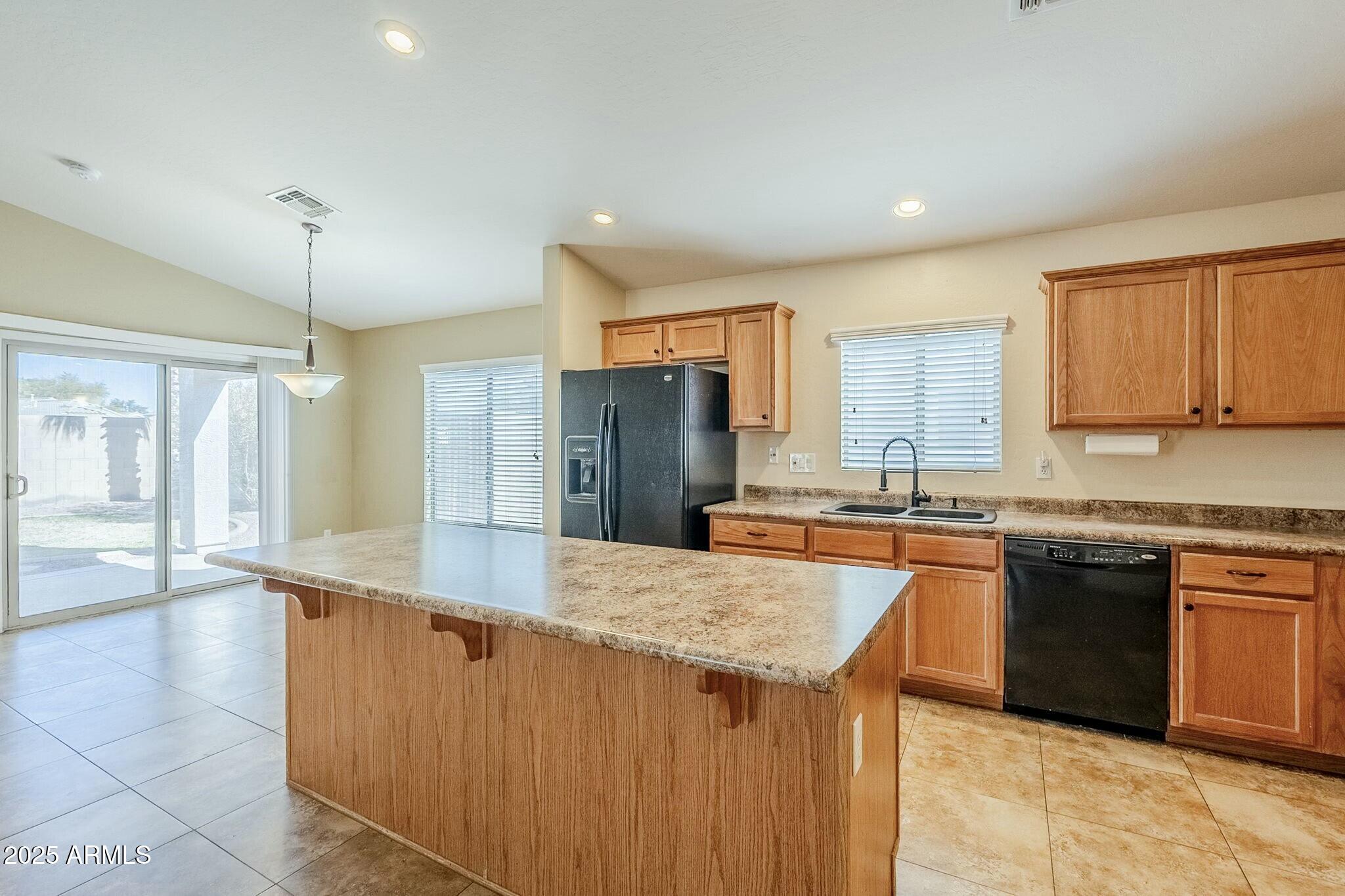 1186 E BRADSTOCK Way