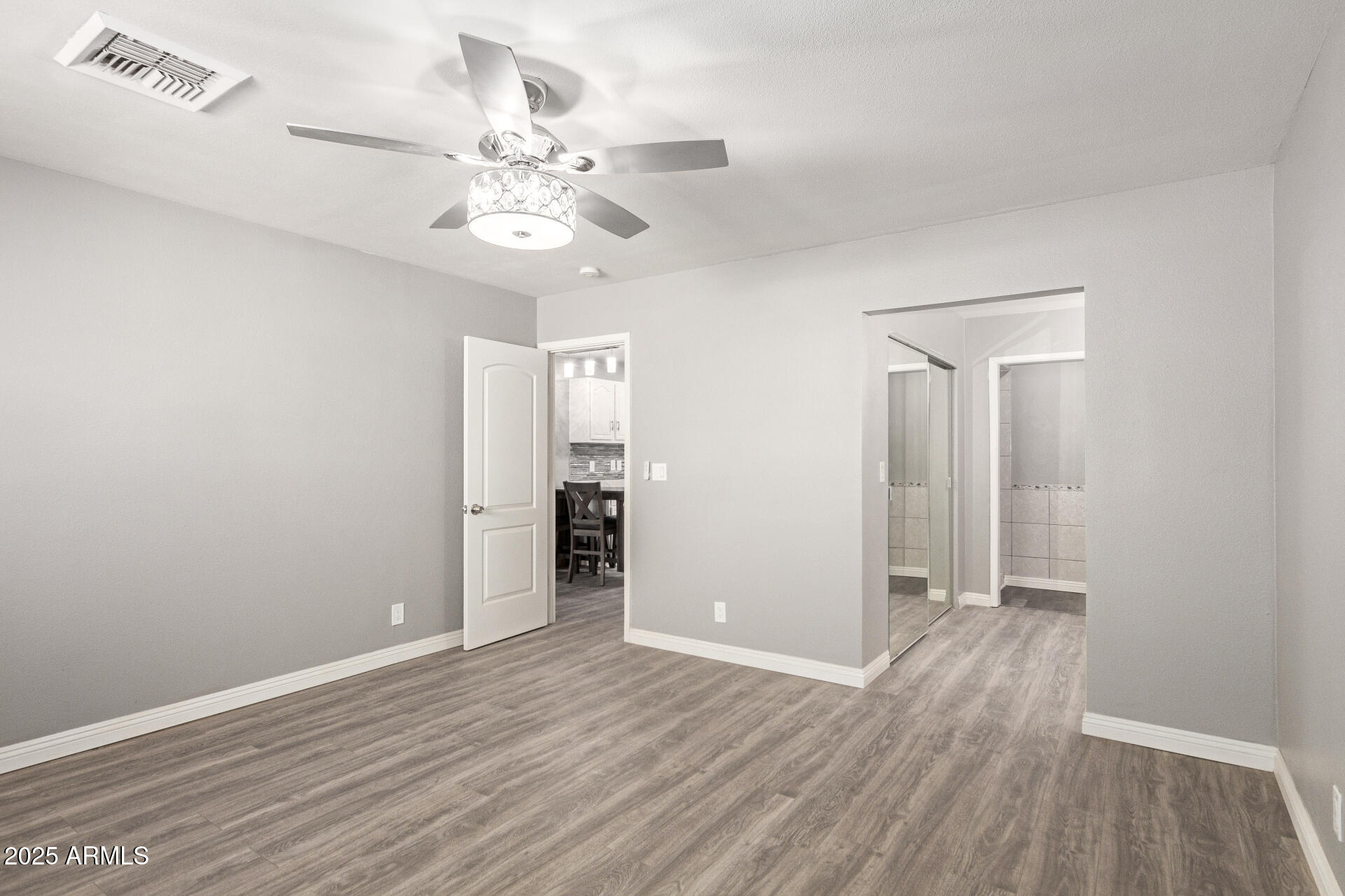 2110 W BEHREND Drive