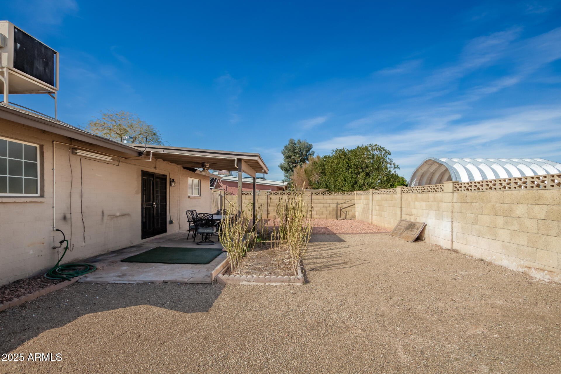 2110 W BEHREND Drive