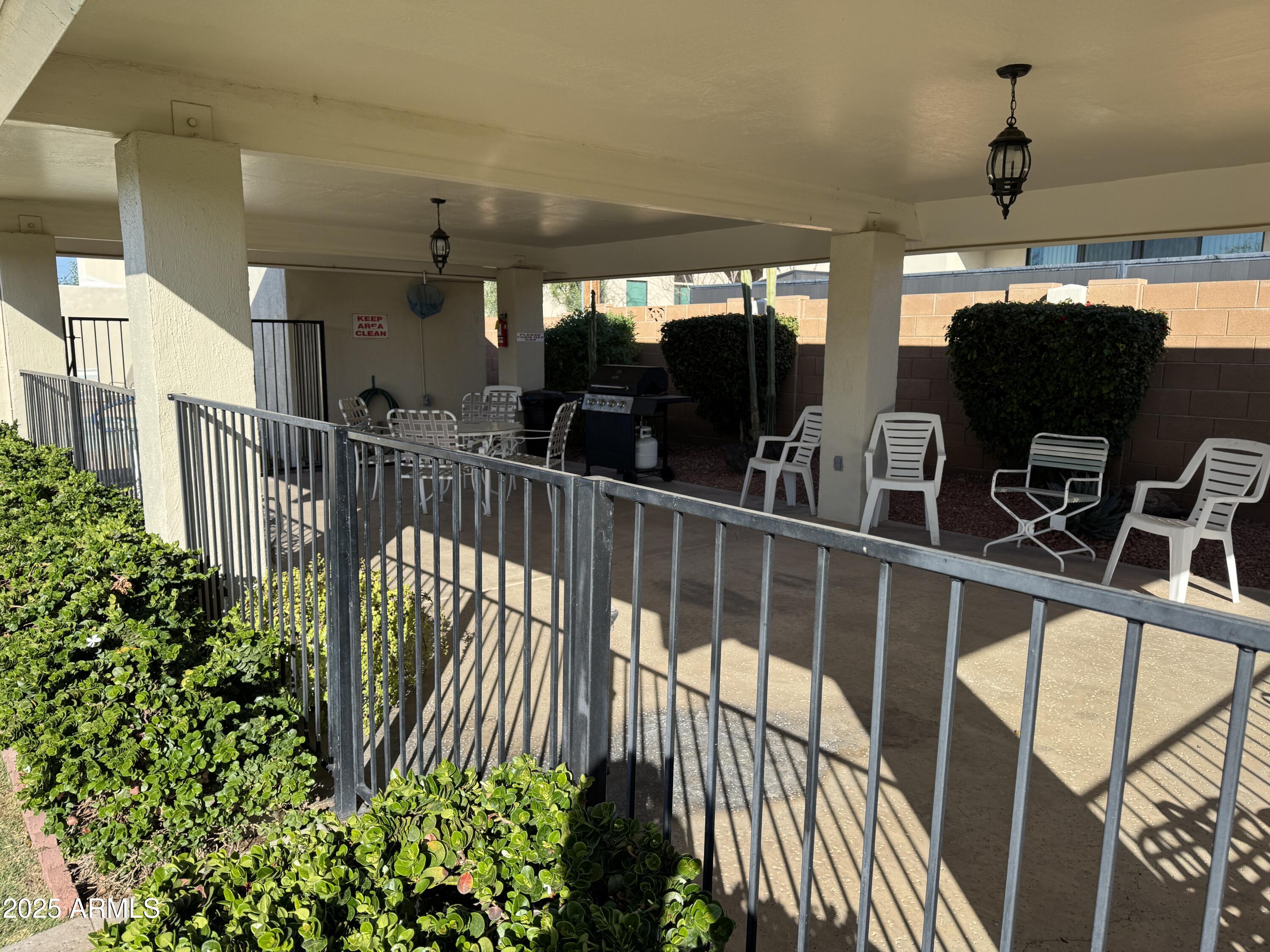 1651 E Borghese Place