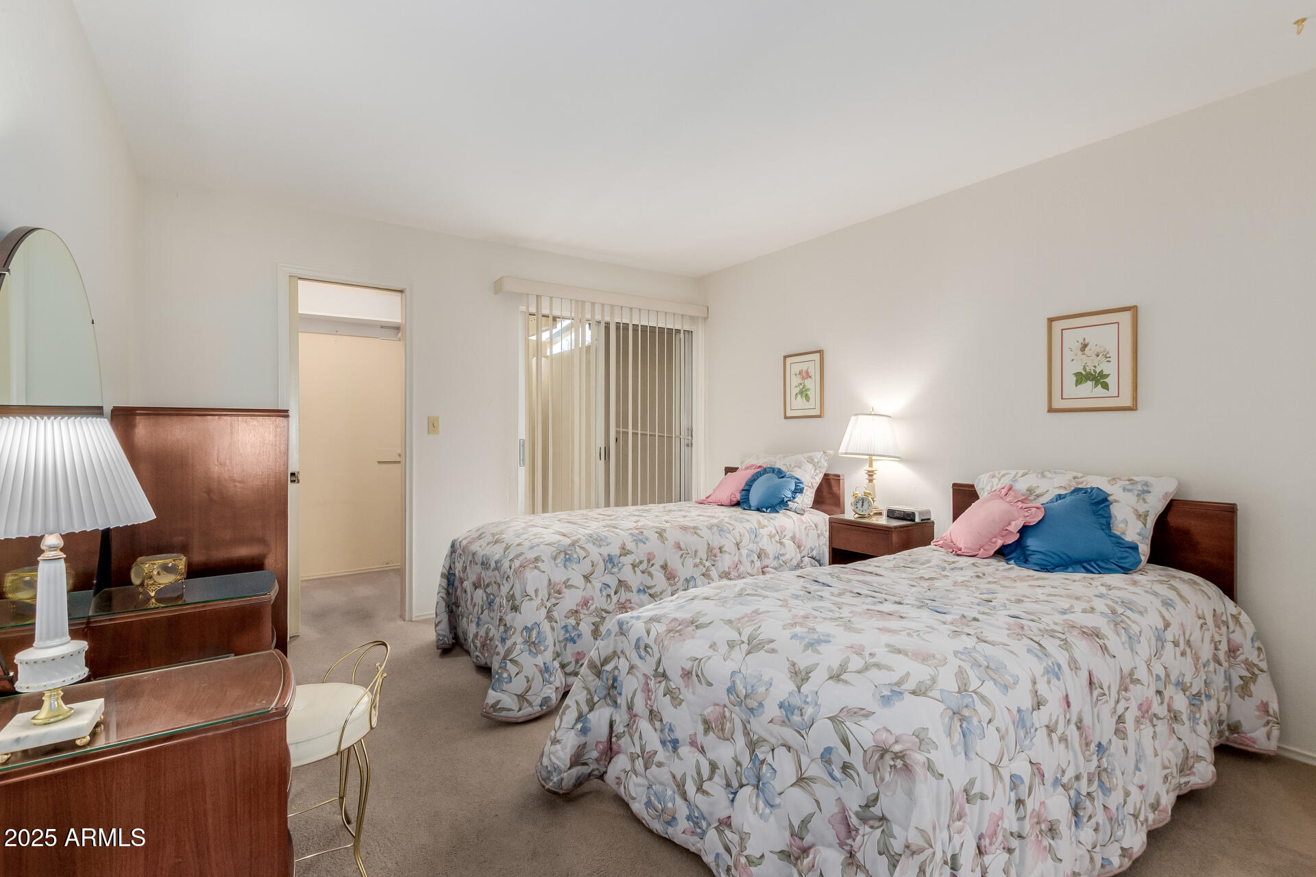 1651 E Borghese Place