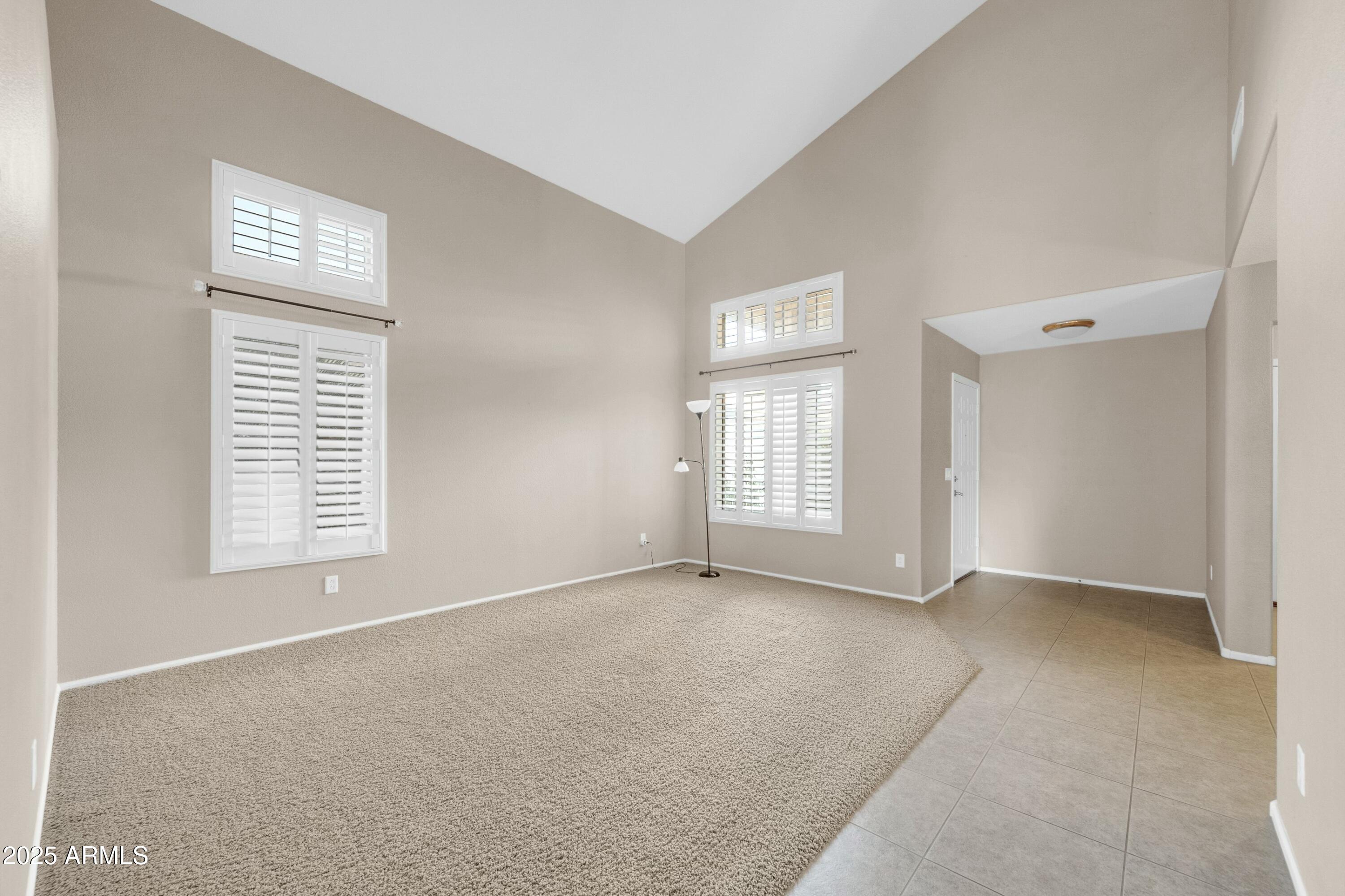 42015 W HILLMAN Drive