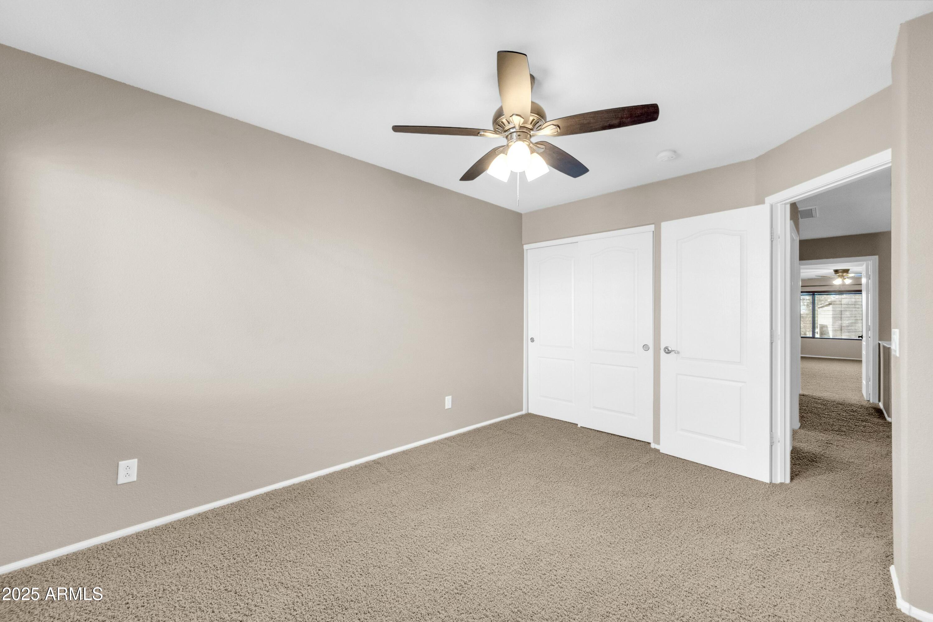 42015 W HILLMAN Drive