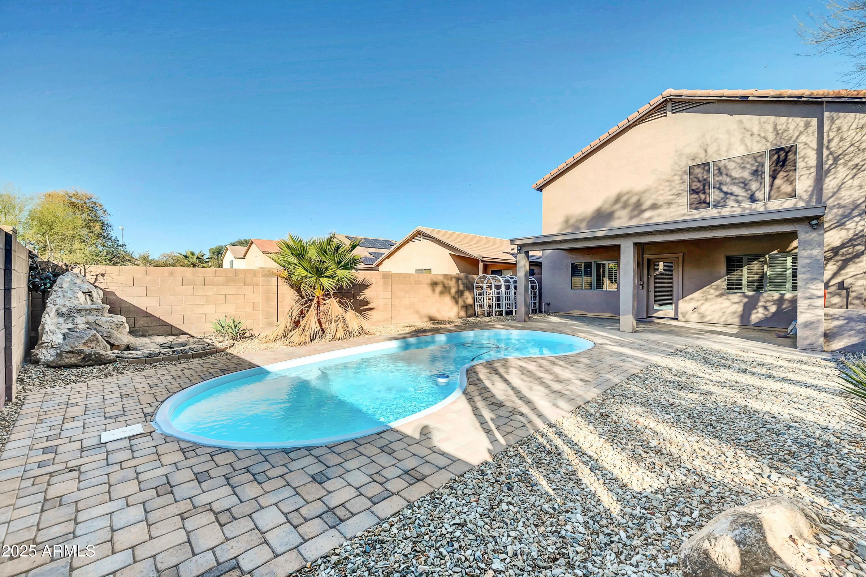 42015 W HILLMAN Drive