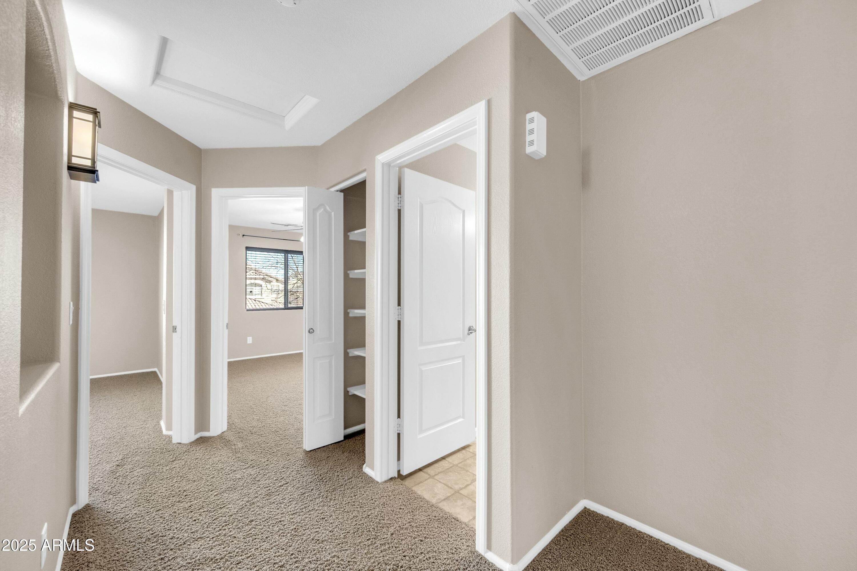 42015 W HILLMAN Drive