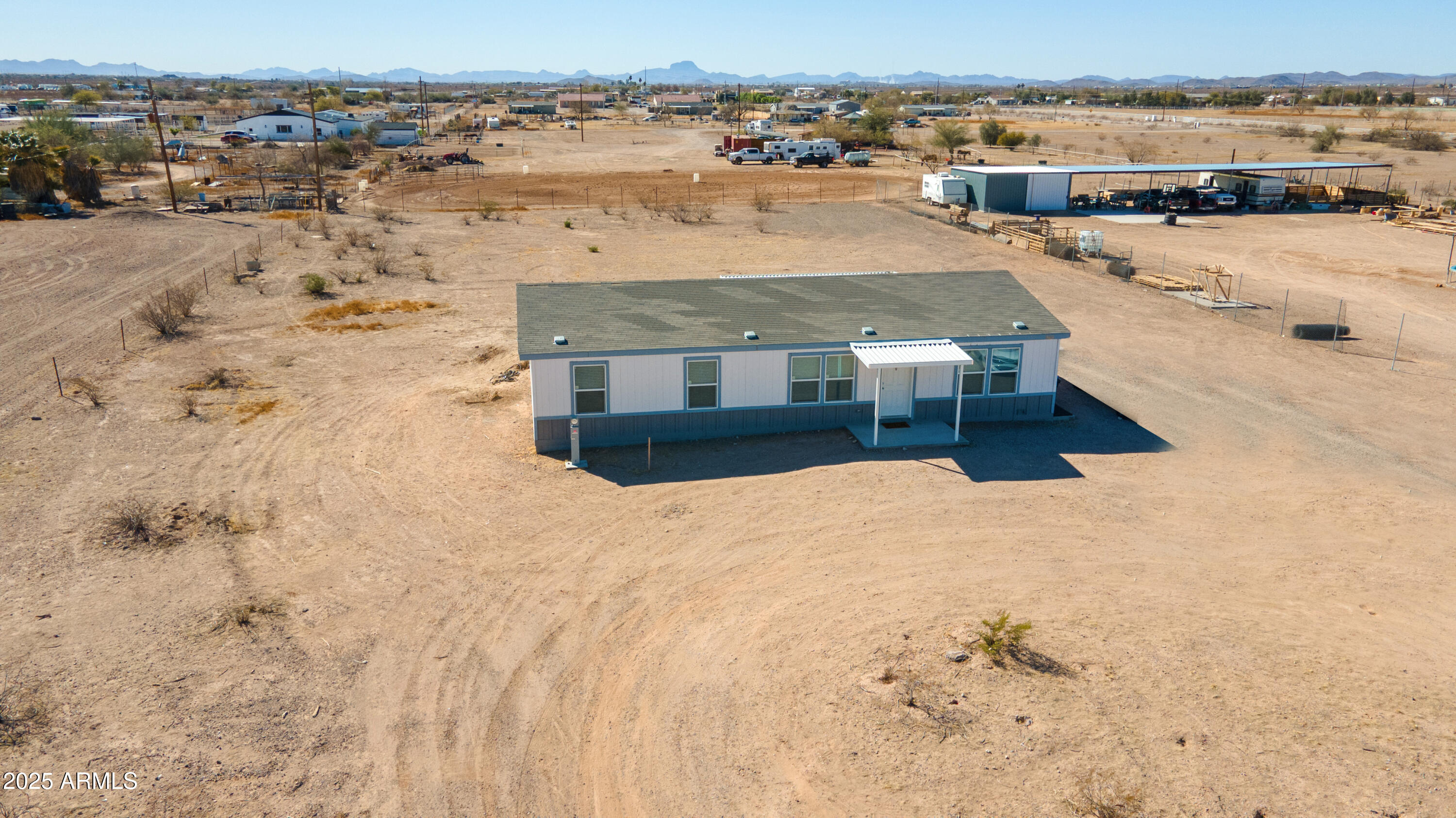 35821 W MONTECITO Avenue