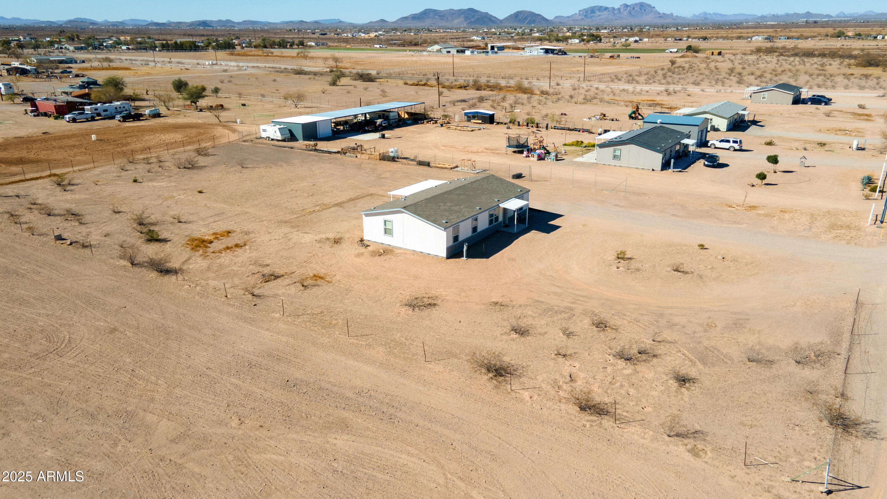 35821 W MONTECITO Avenue