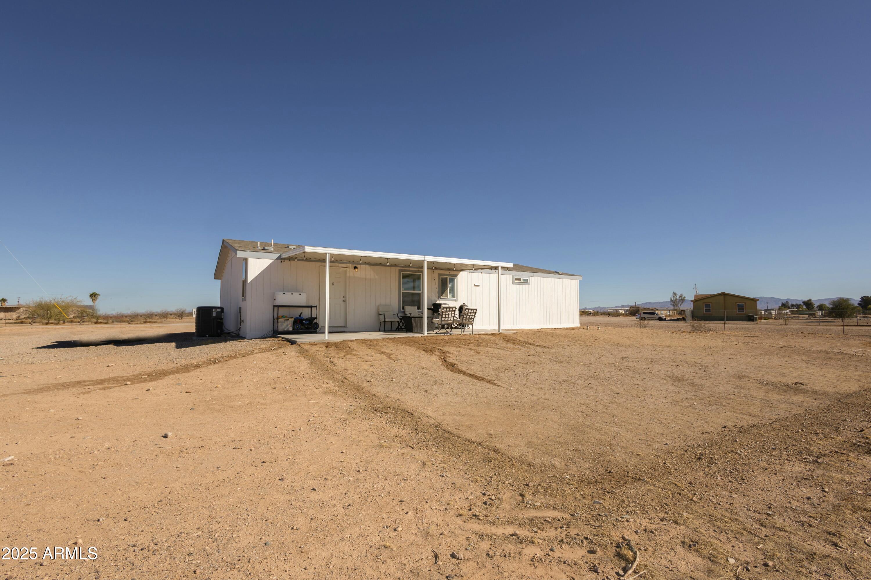 35821 W MONTECITO Avenue