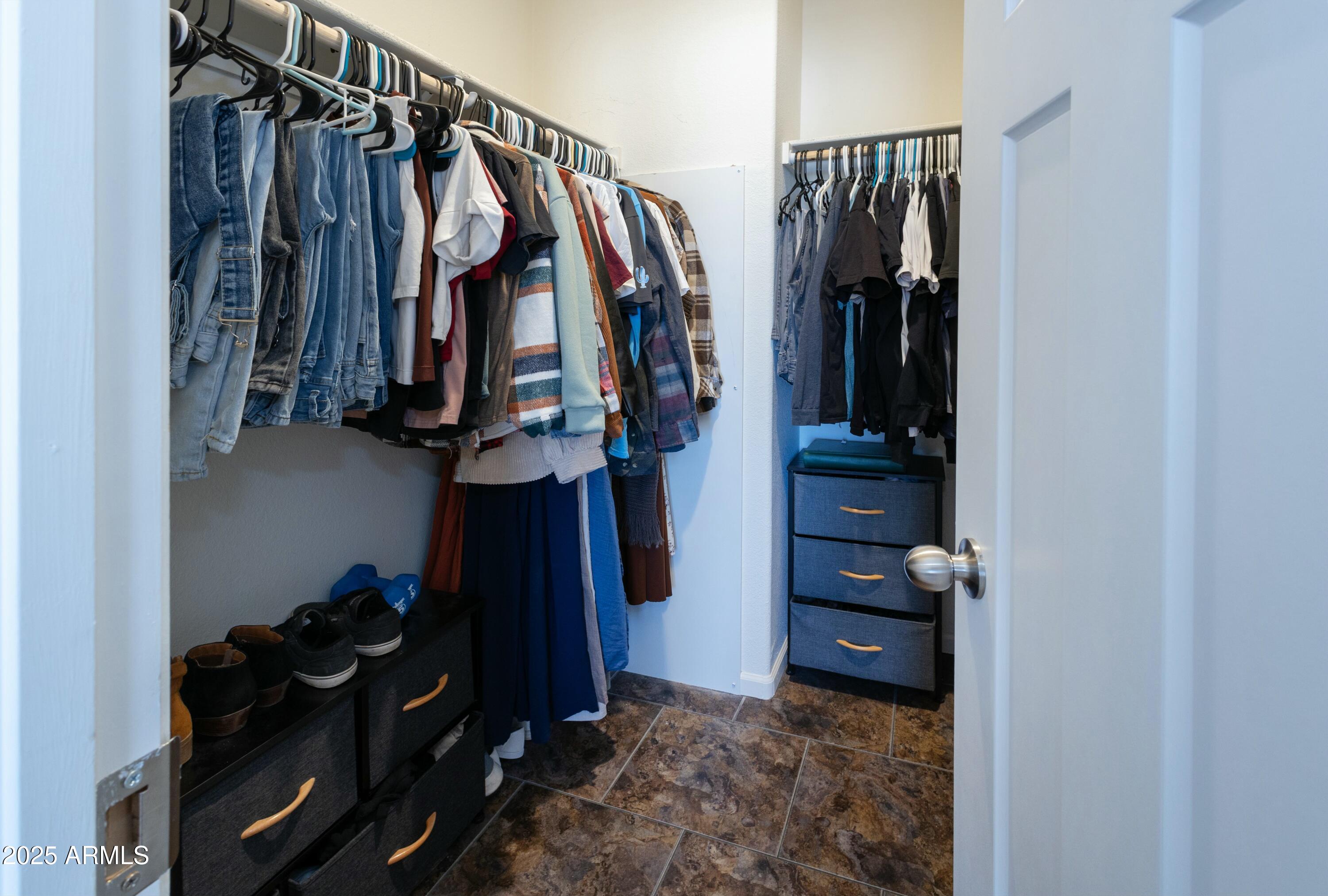 35821 W MONTECITO Avenue