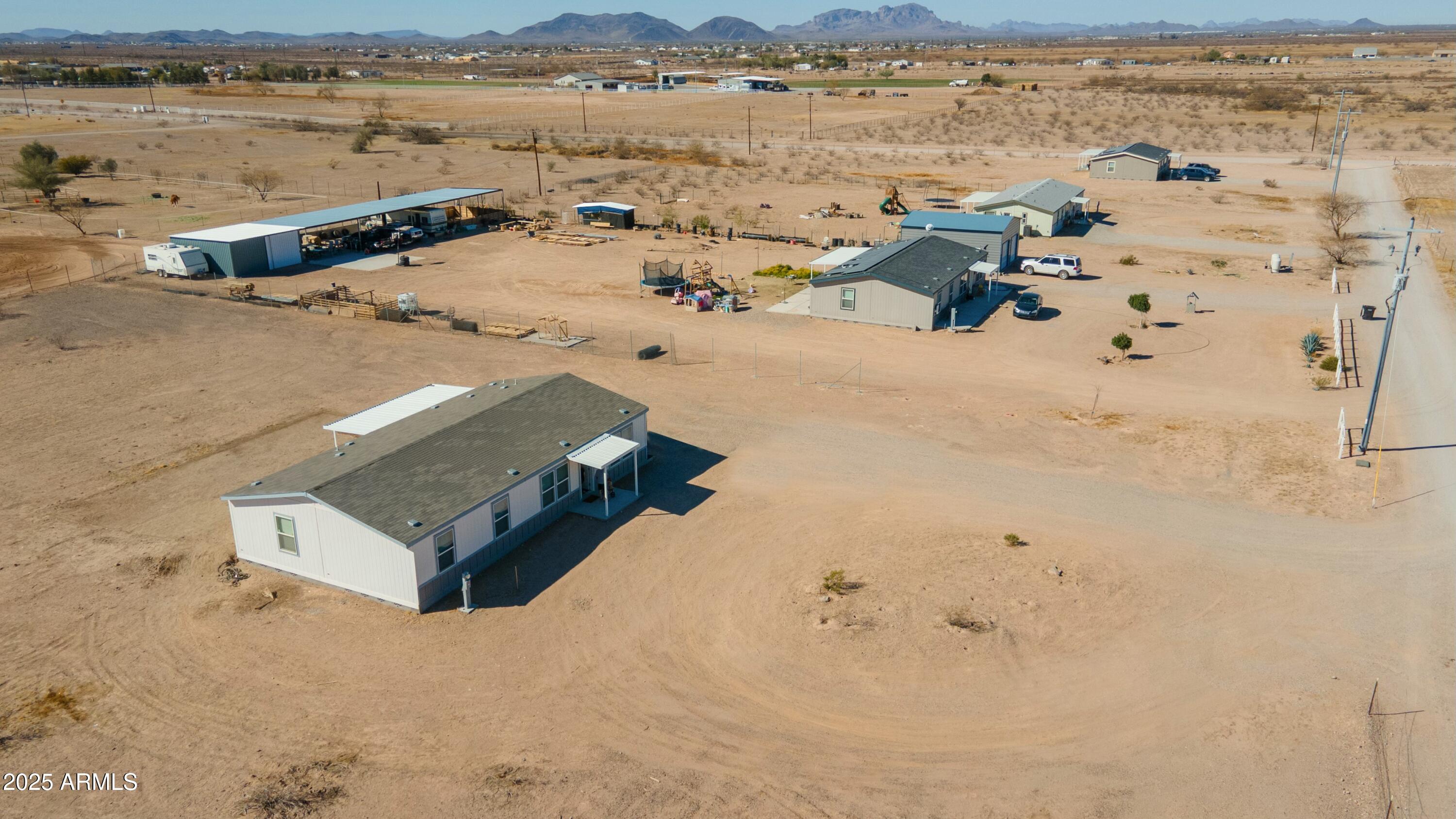 35821 W MONTECITO Avenue