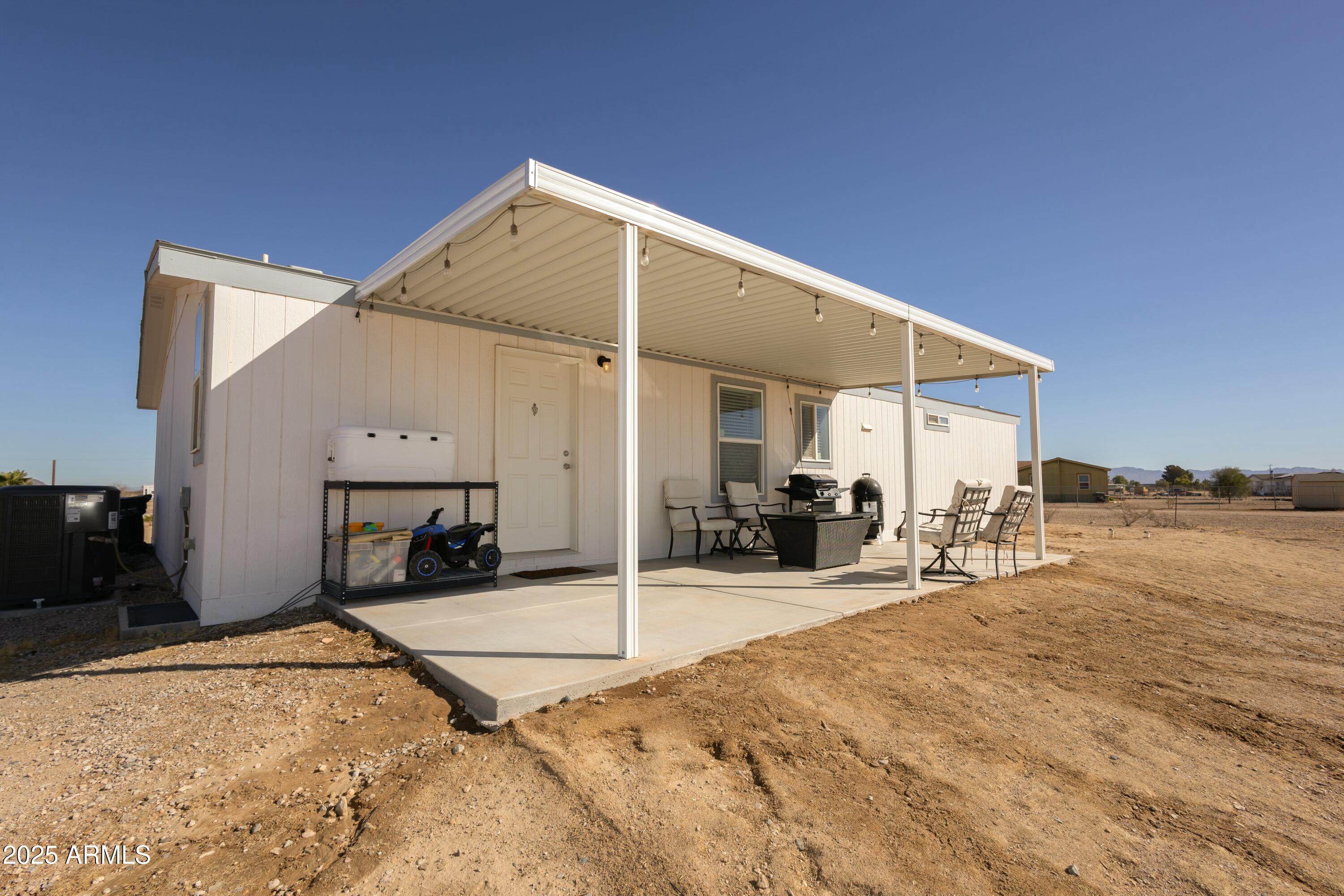 35821 W MONTECITO Avenue