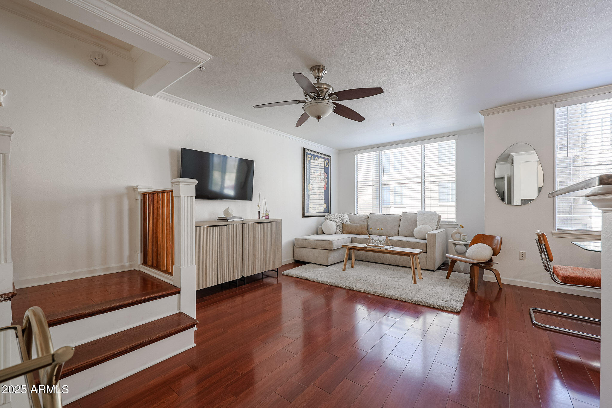 1701 E COLTER Street # 10