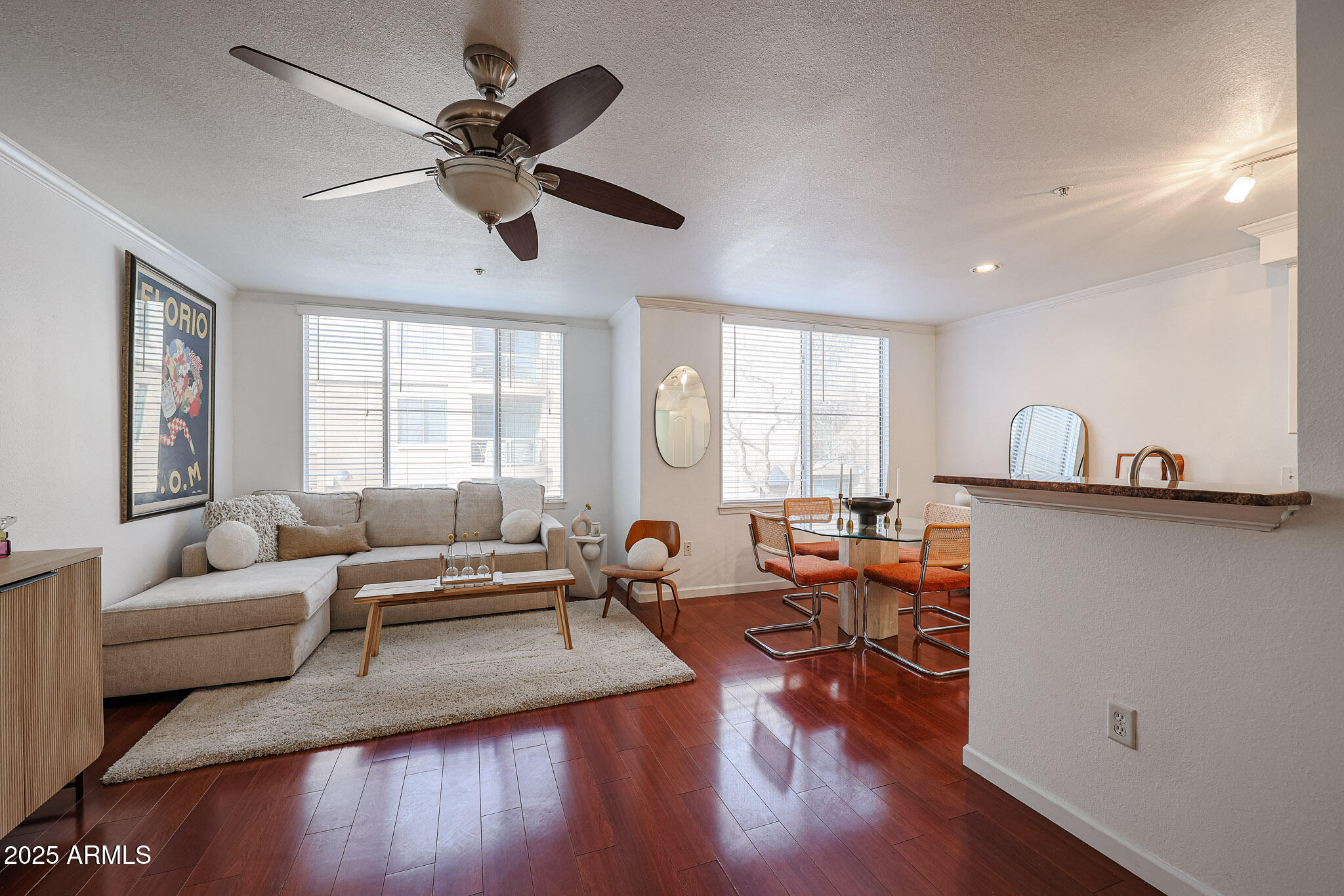 1701 E COLTER Street # 10