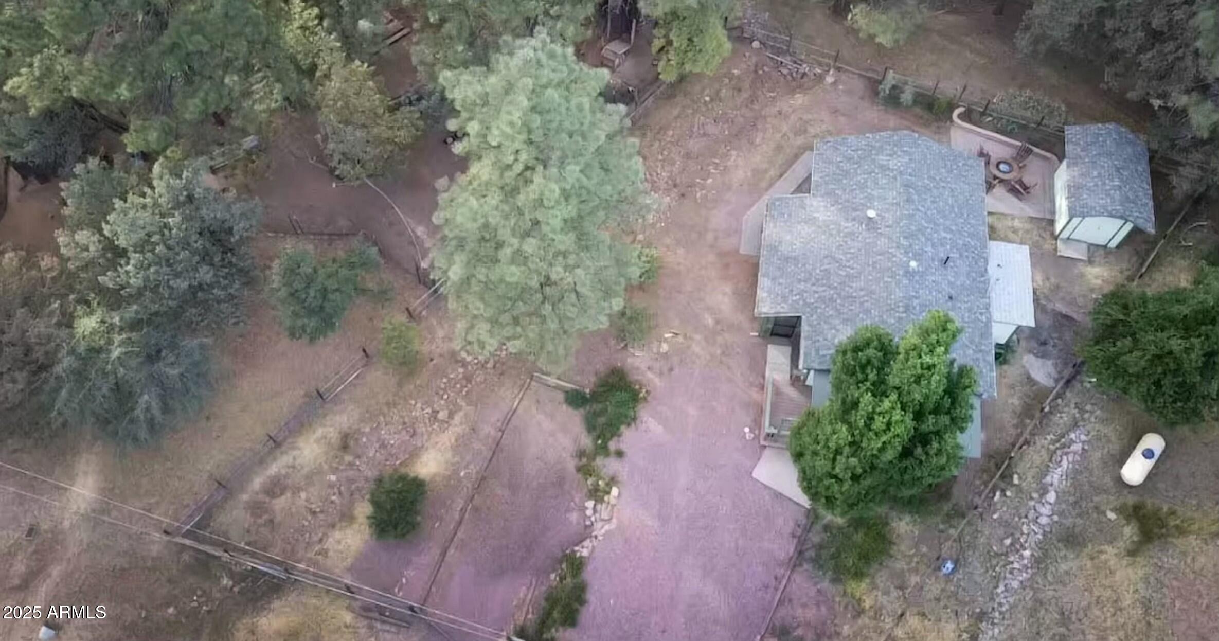 3259 N PINEWOOD Drive