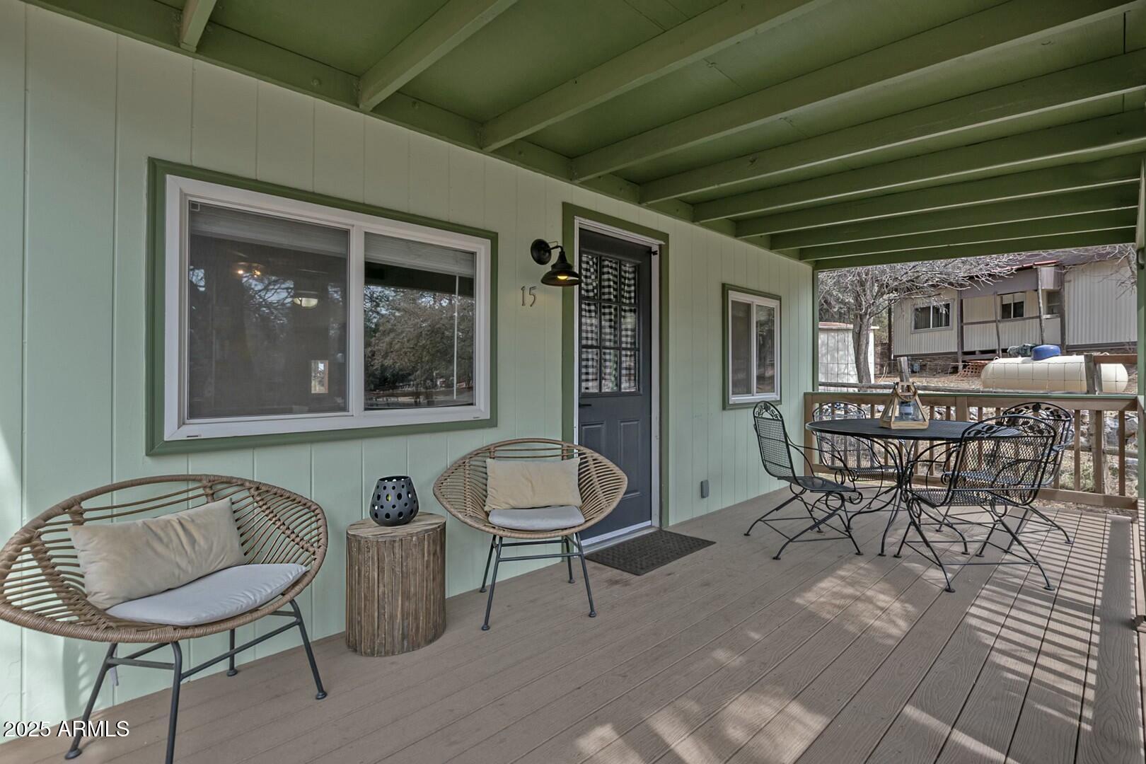 3259 N PINEWOOD Drive