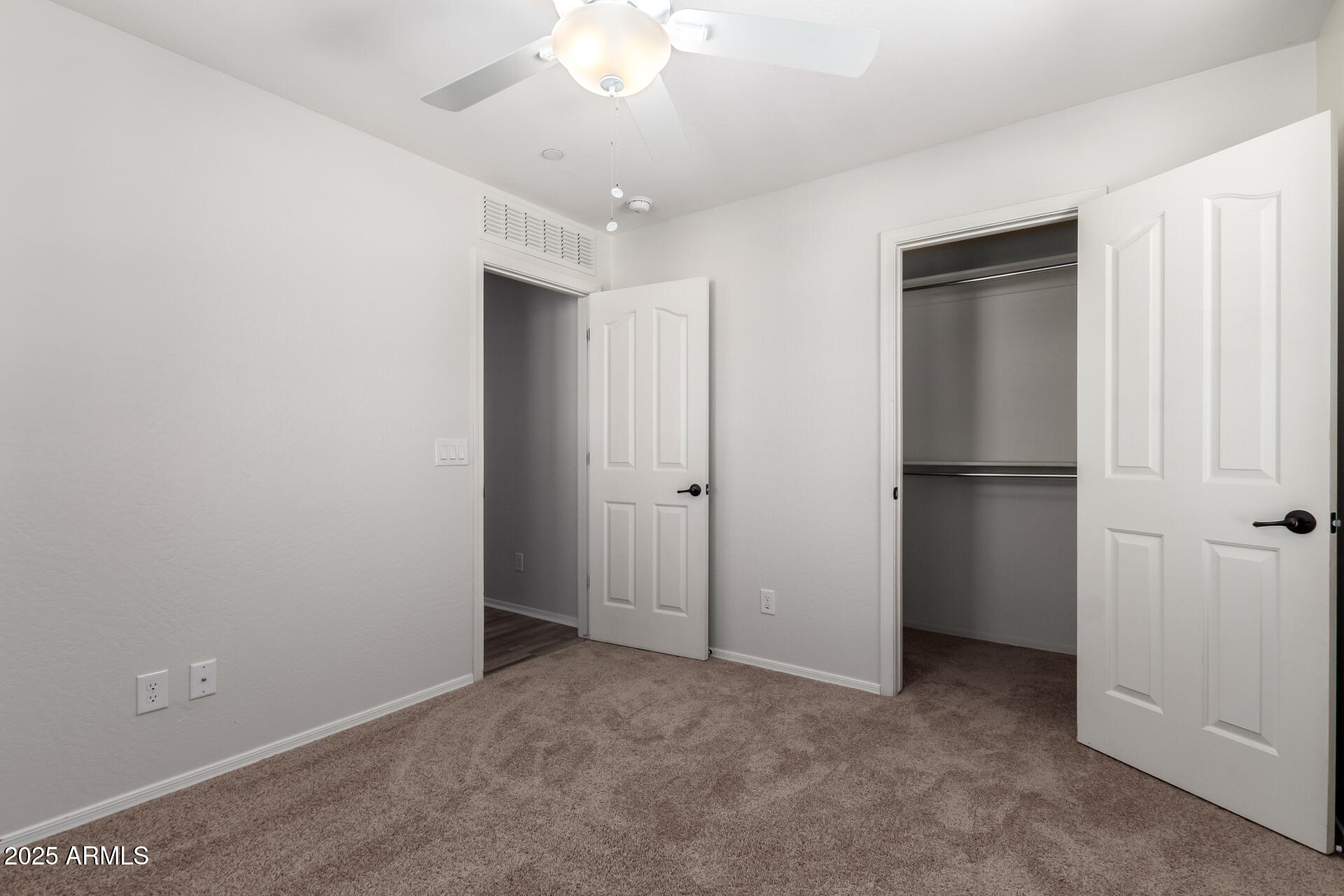 4744 E TIERRA BUENA Lane