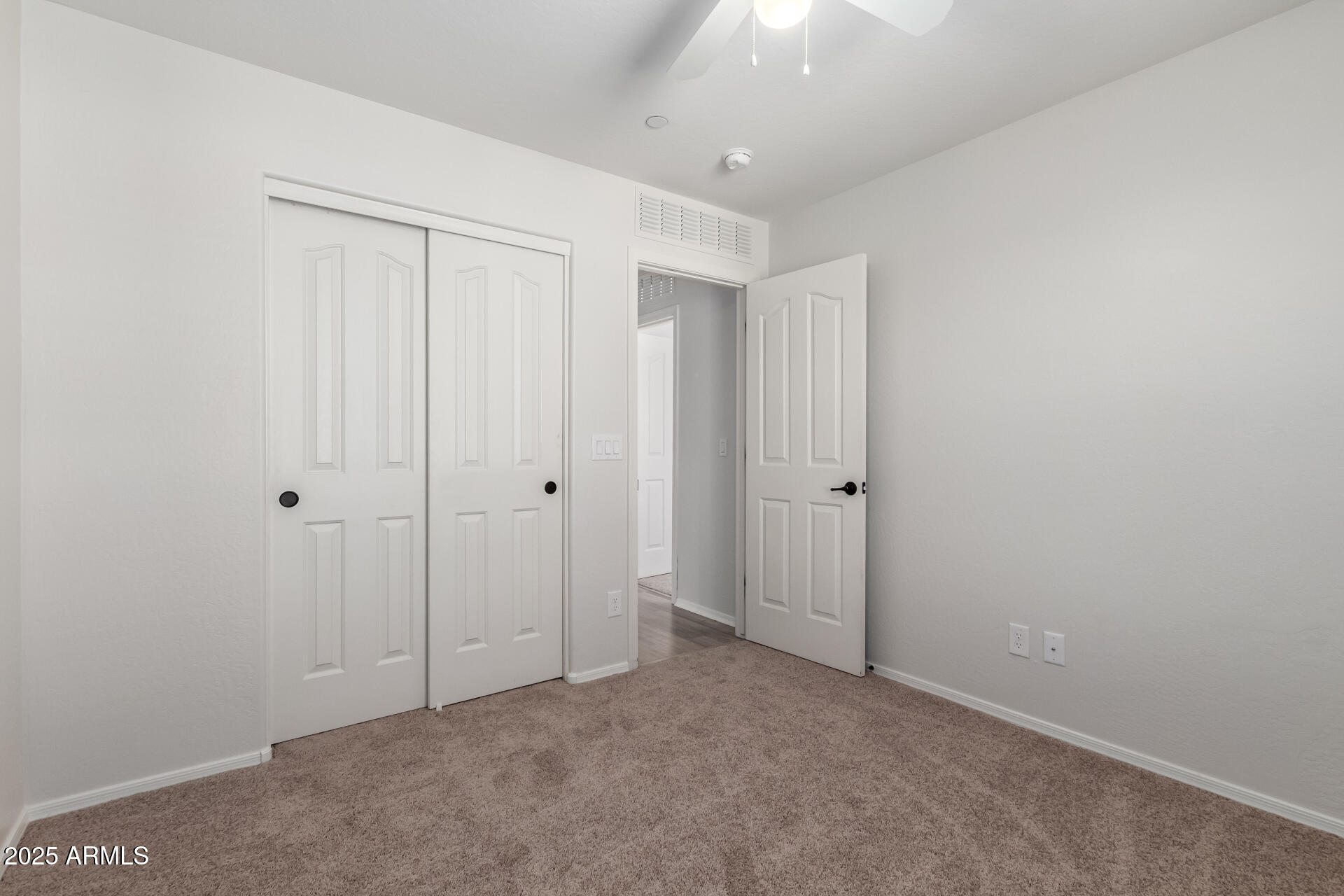 4744 E TIERRA BUENA Lane