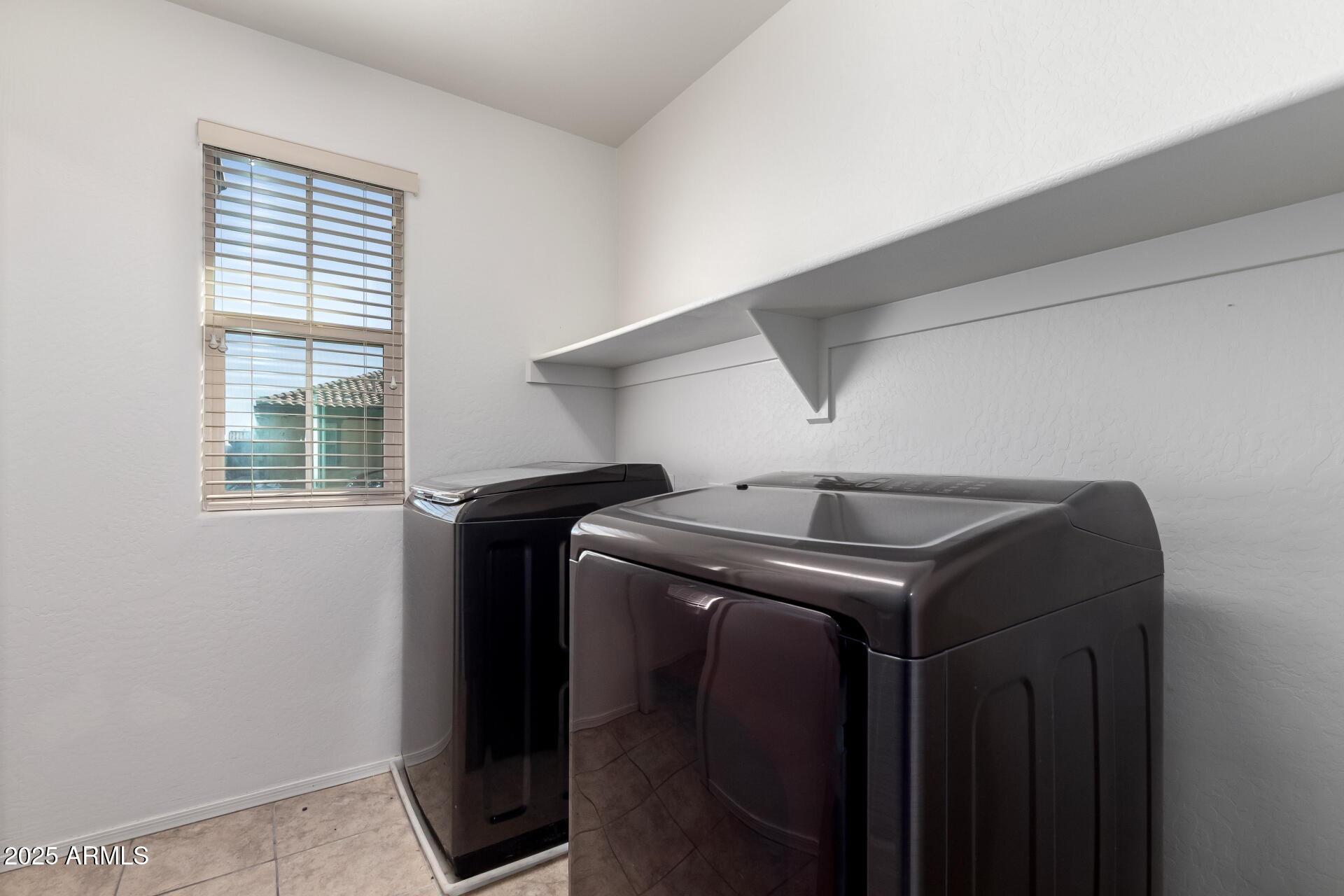 4744 E TIERRA BUENA Lane