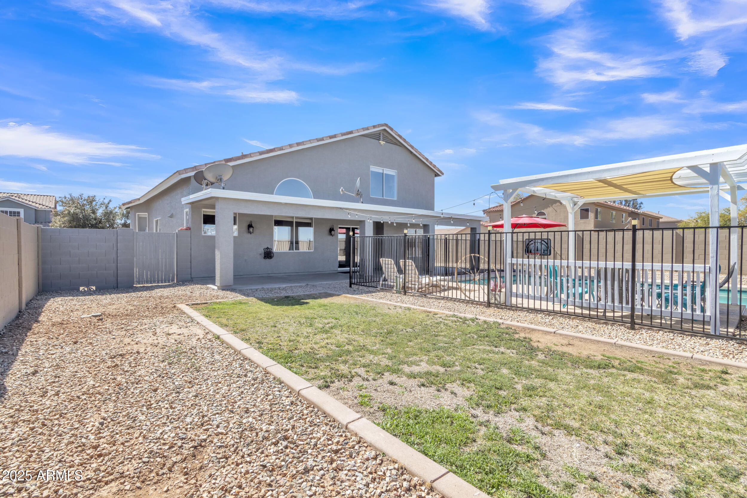 900 E ROSEBUD Drive