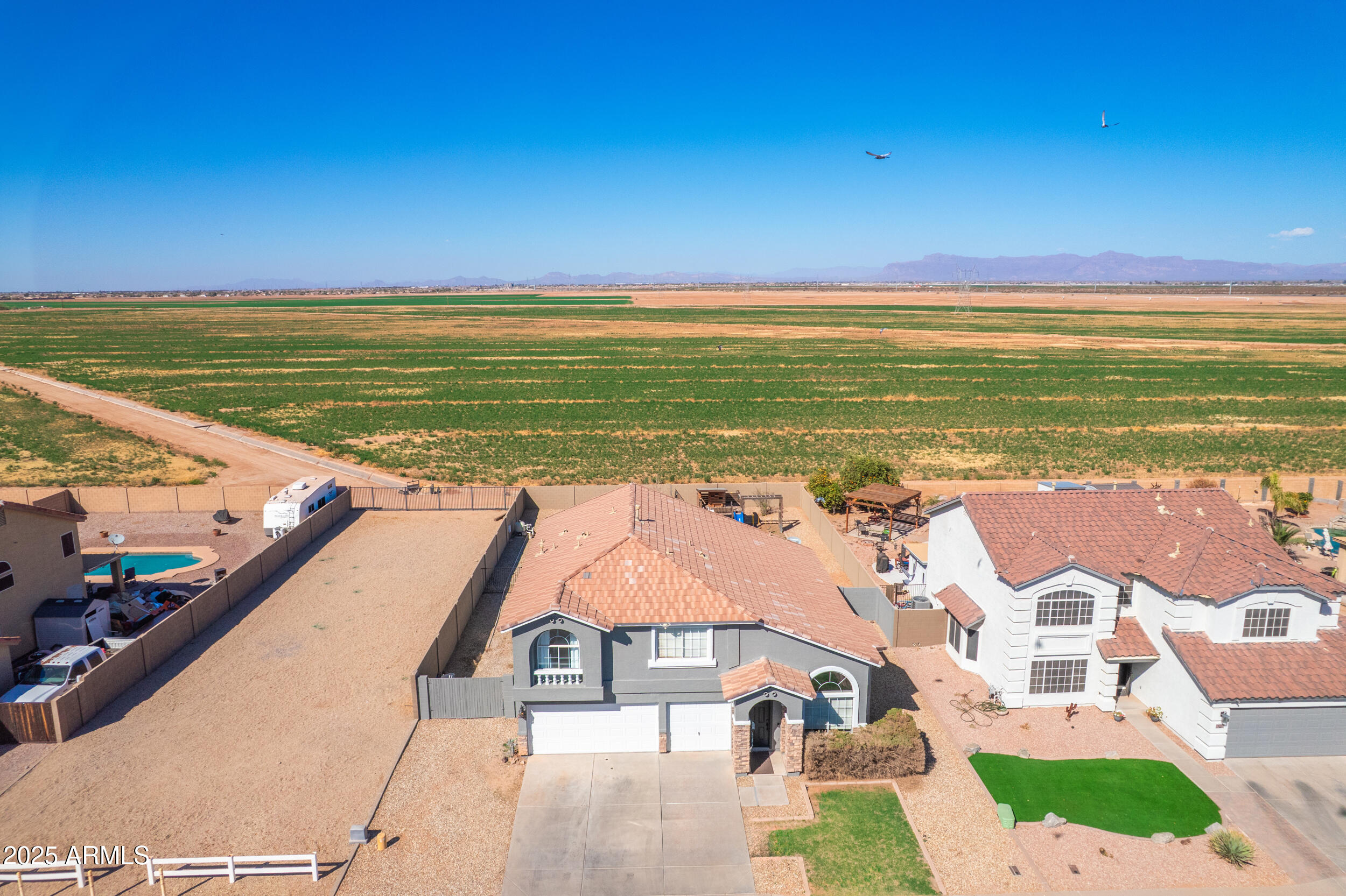 900 E ROSEBUD Drive