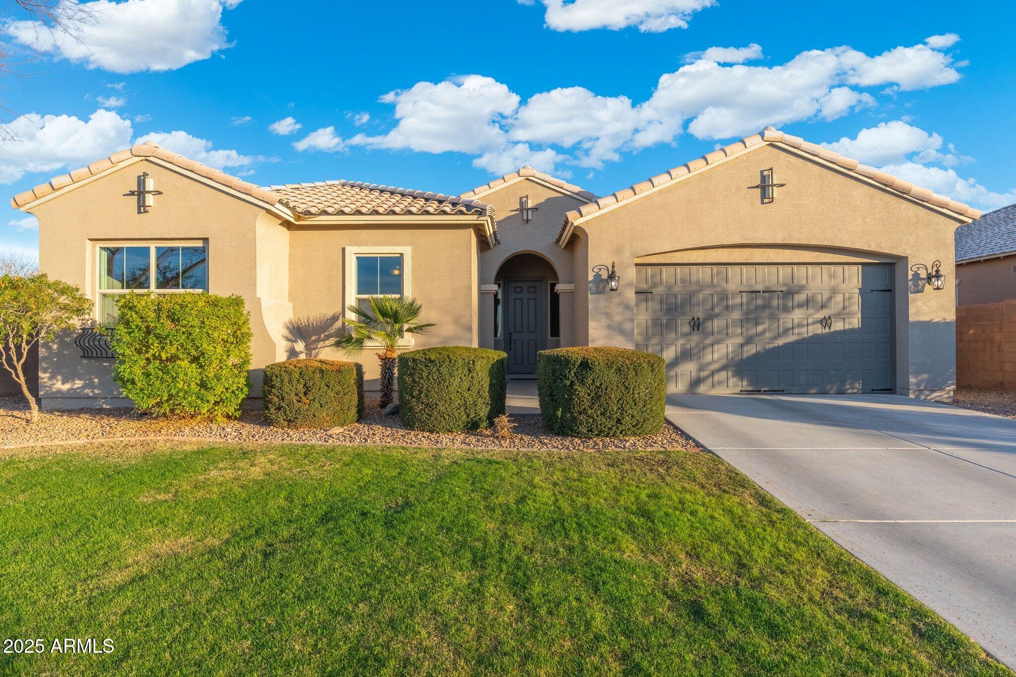 2215 E LA COSTA Drive