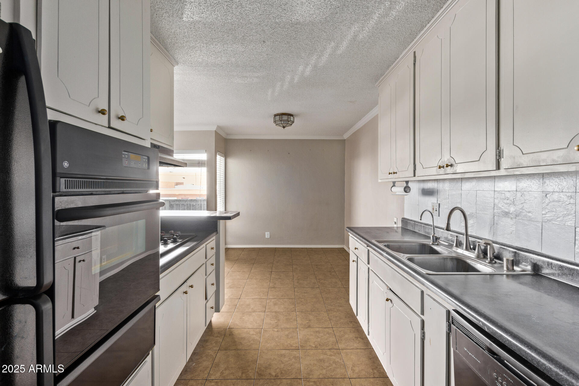 6767 N 7TH Street # 223