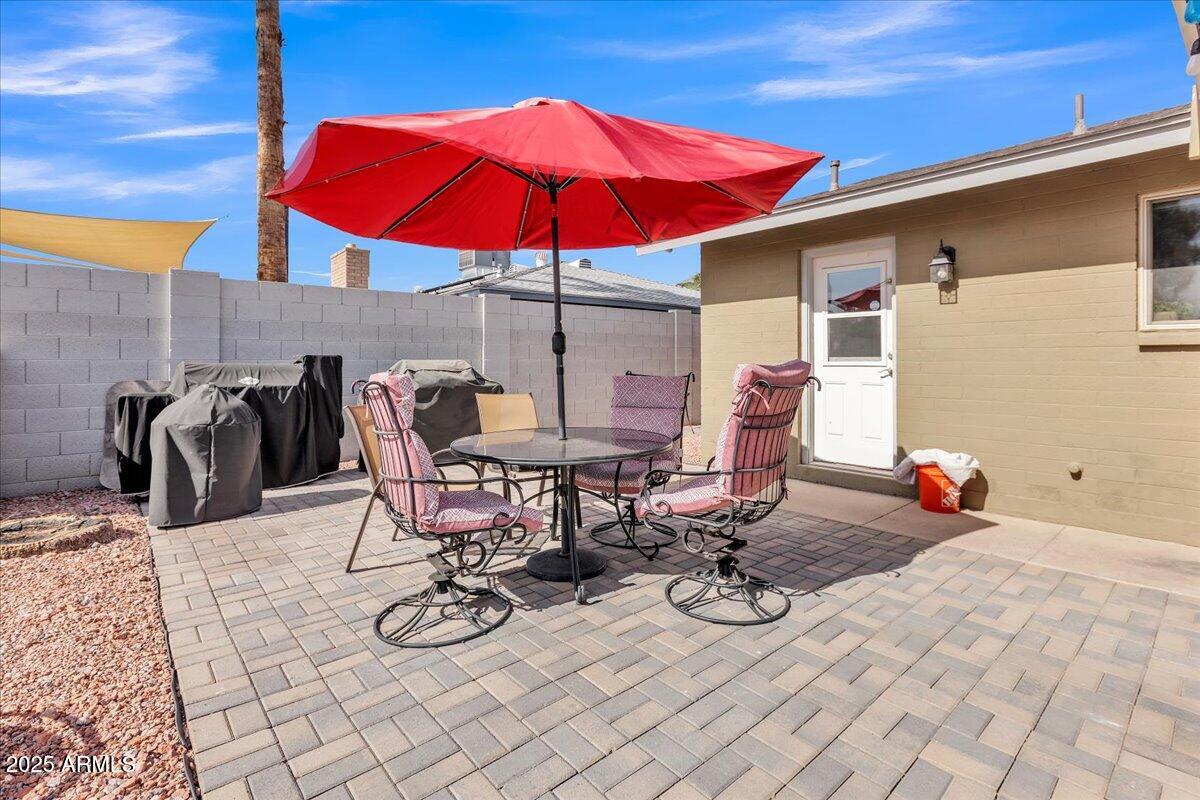 4201 W BROWN Street