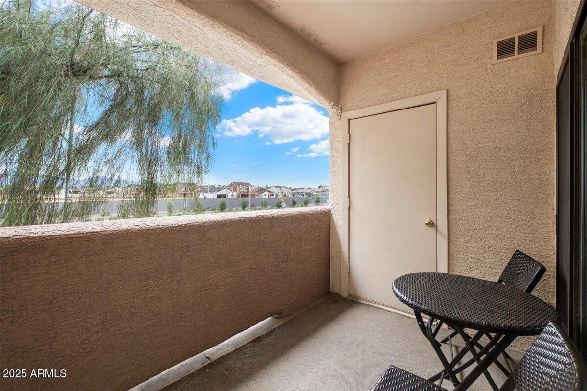 10030 W INDIAN SCHOOL Road # 203