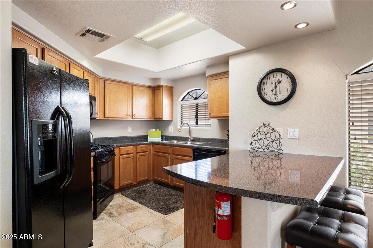 10030 W INDIAN SCHOOL Road # 203