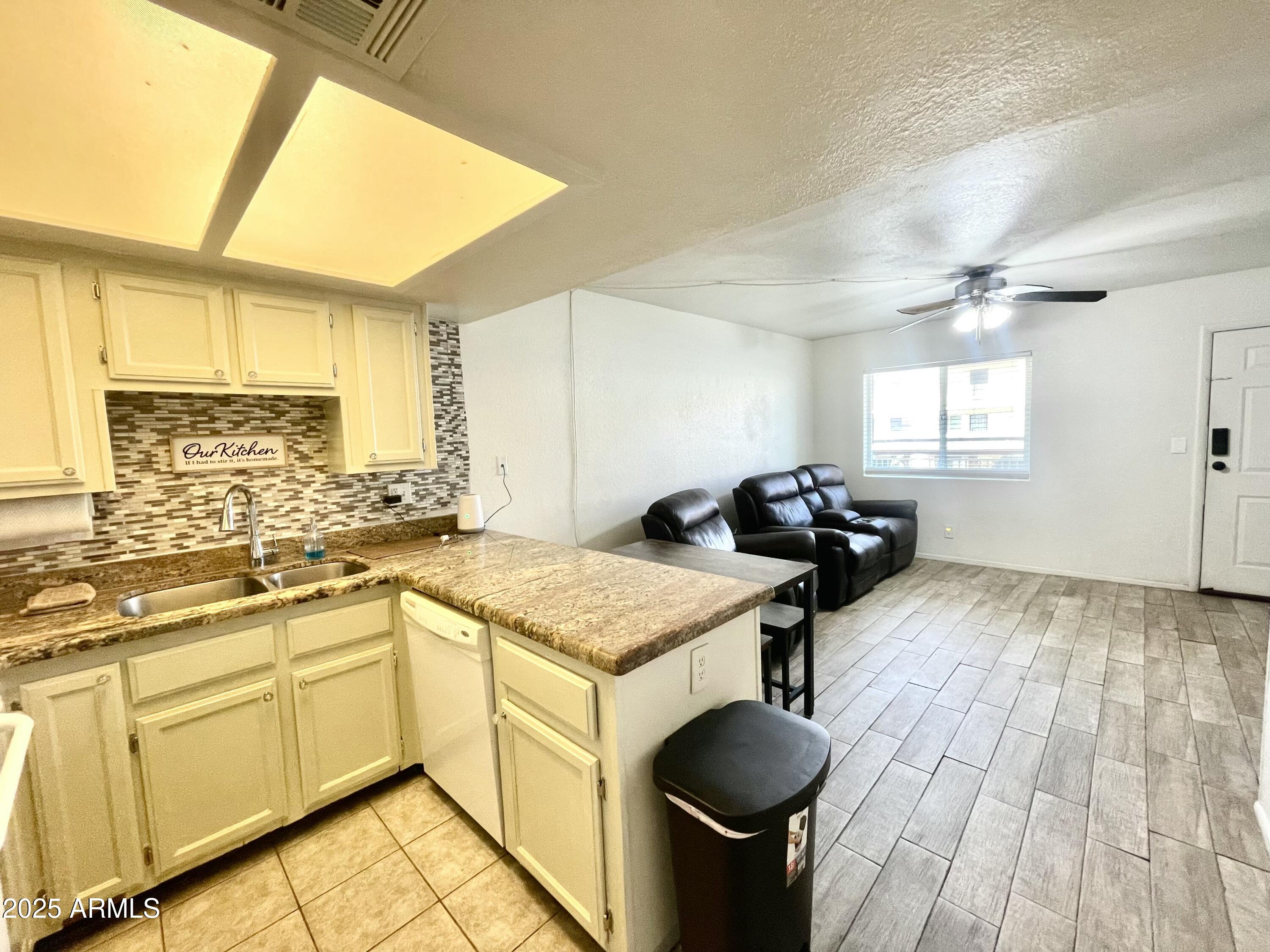 21622 N 23RD Avenue # B204