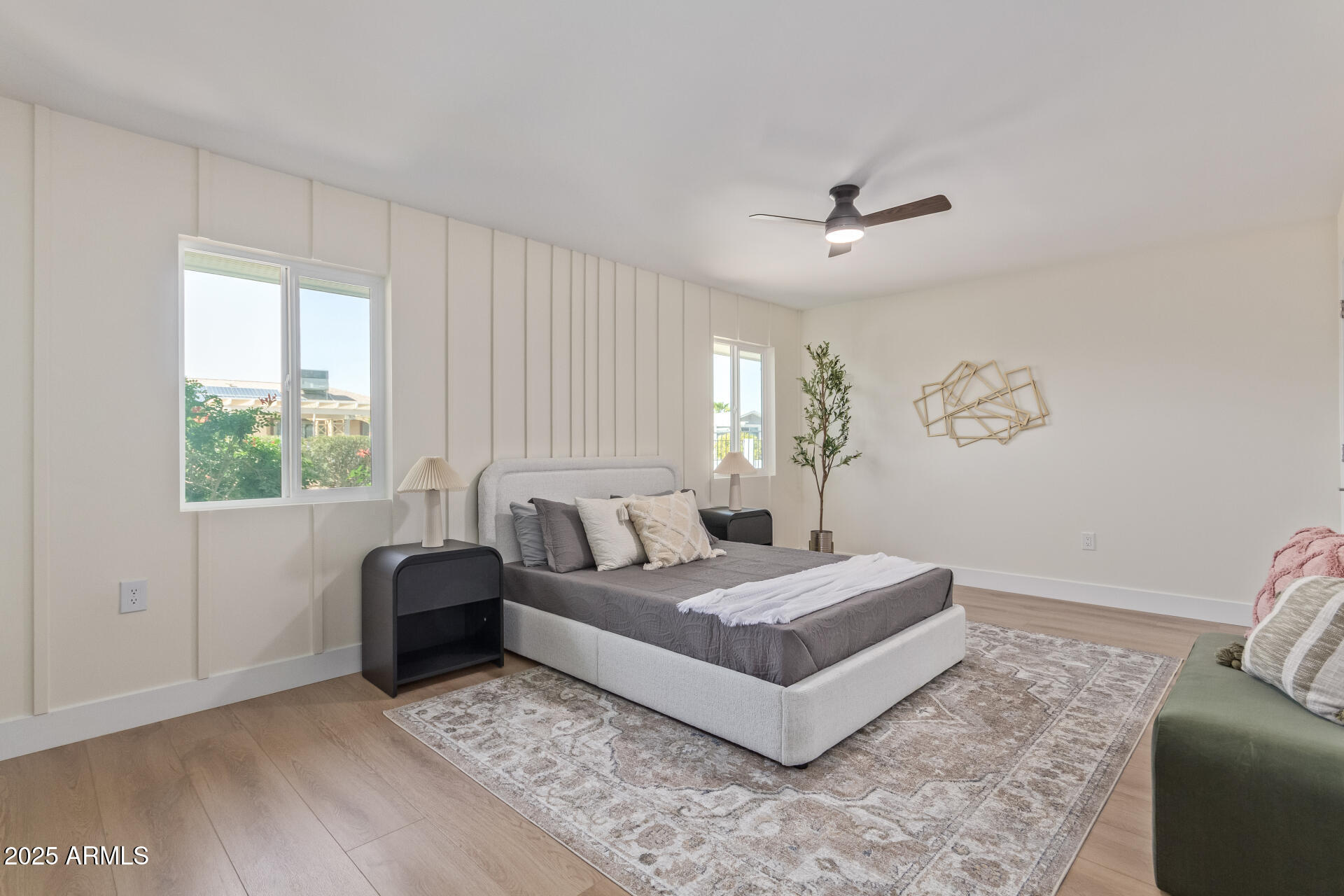 13038 W BUTTERFIELD Drive