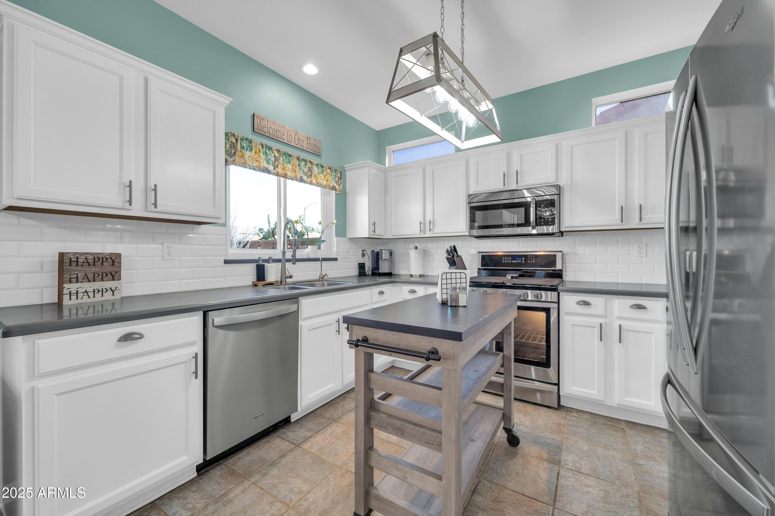 15352 W VIA MANANA --