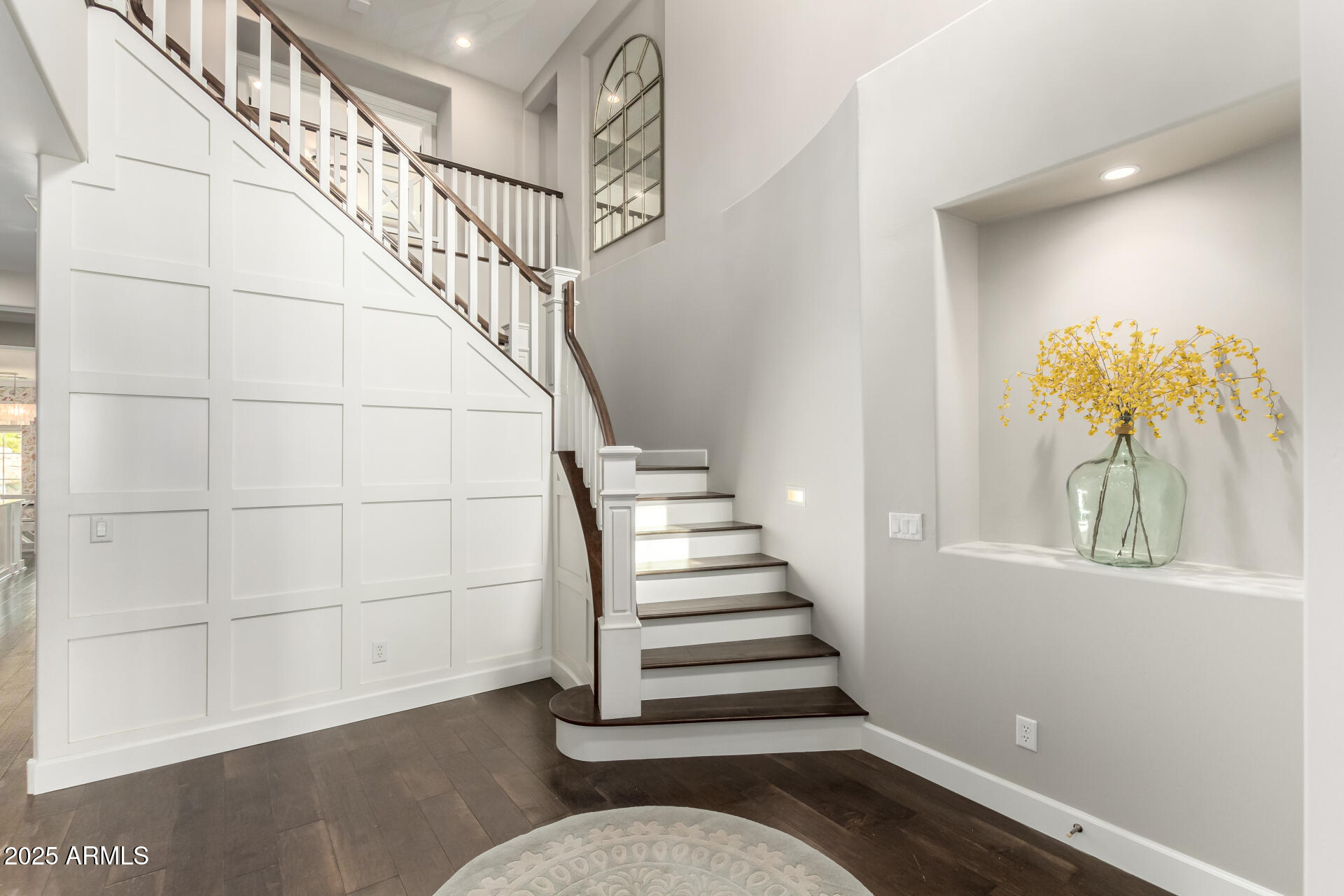 3632 E COMSTOCK Drive